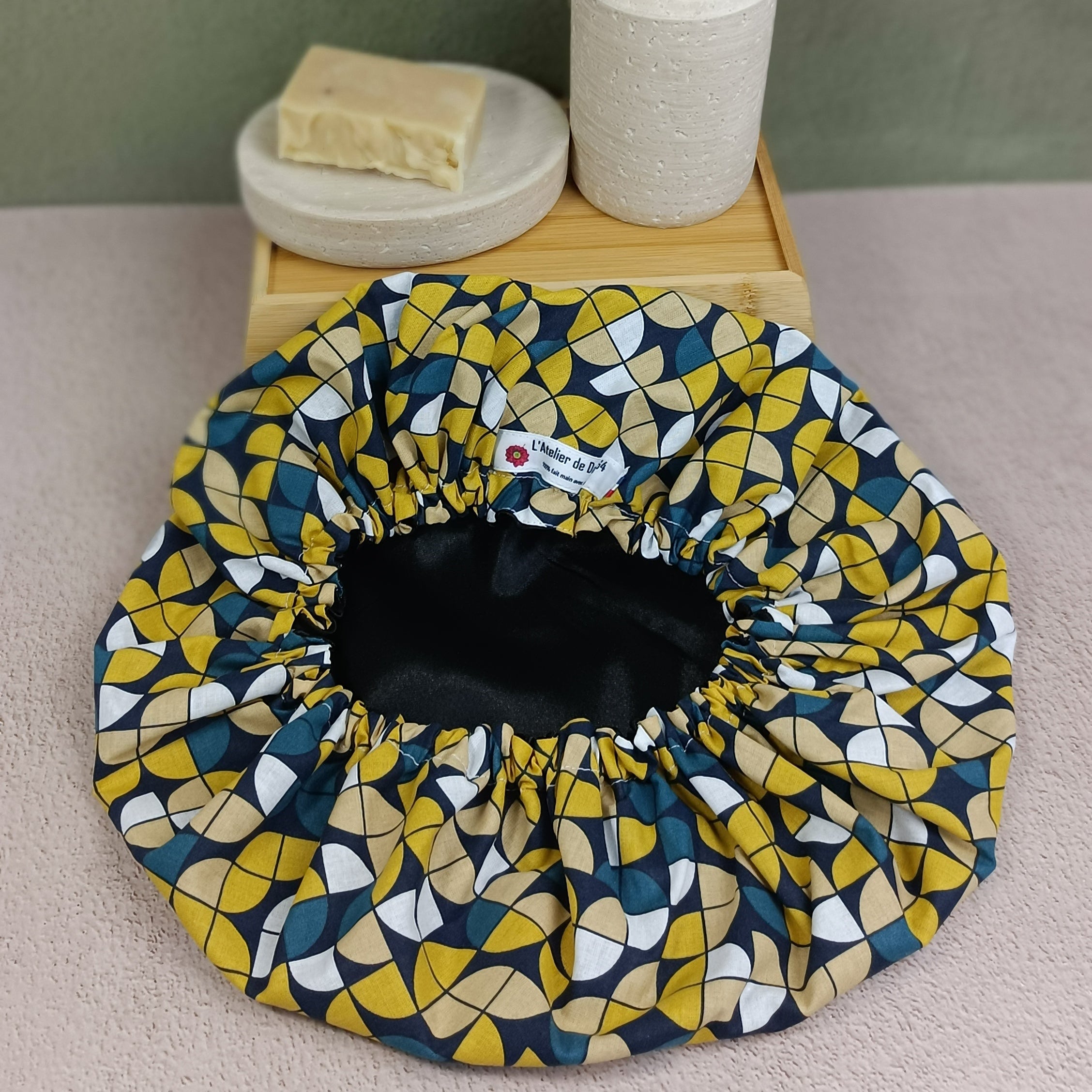 Bonnet de soin cheveux twist jaune