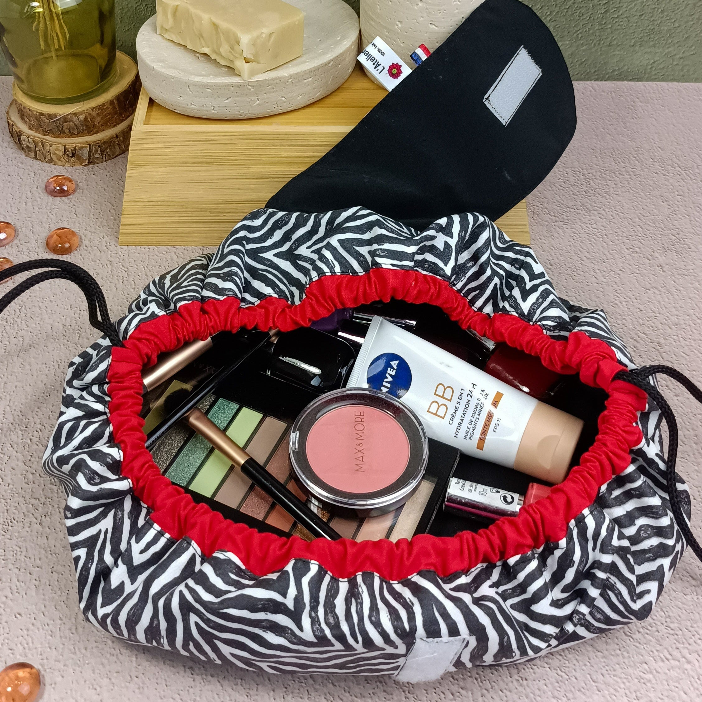 Bourse maquillage zebre