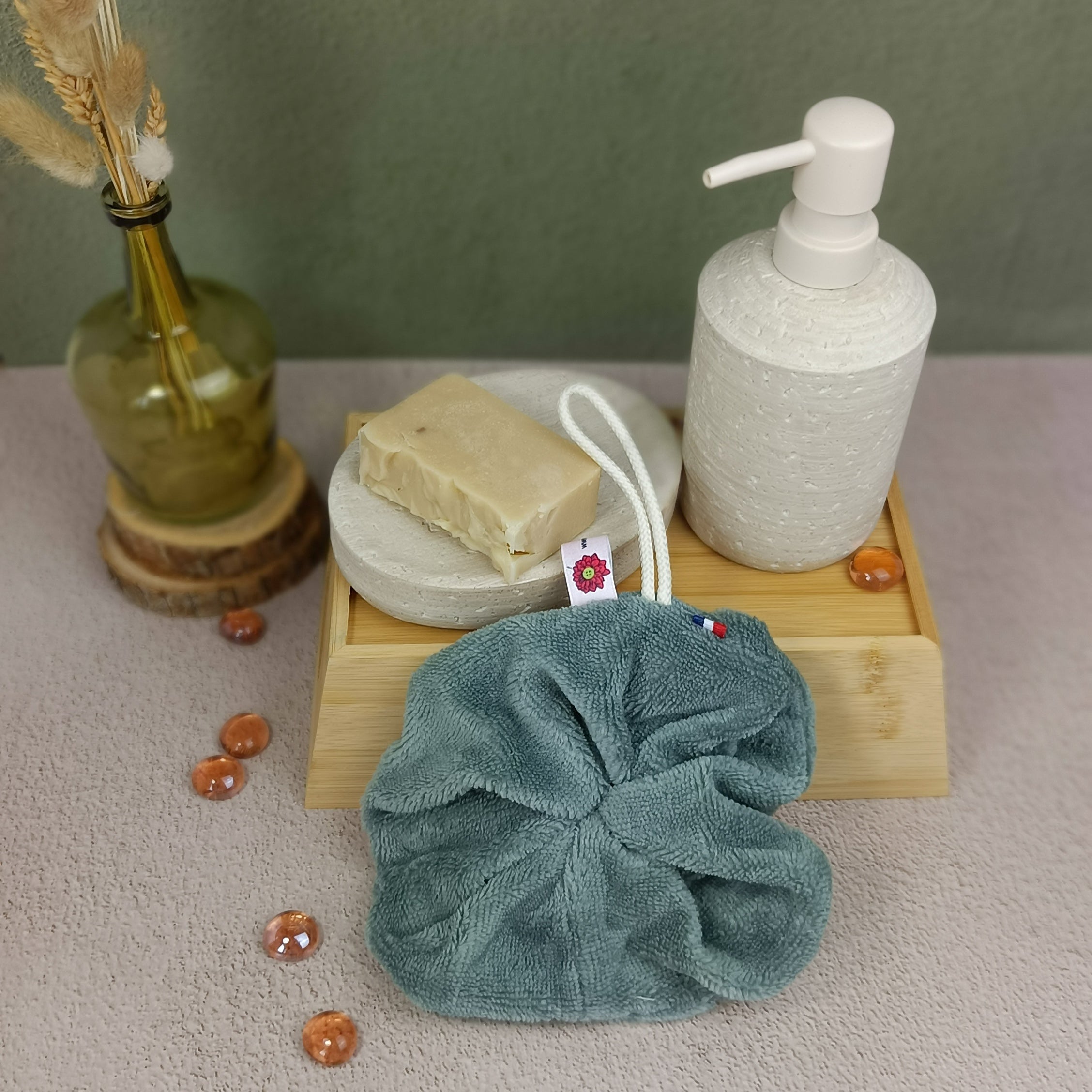 Fleur de douche éponge bambou kaki