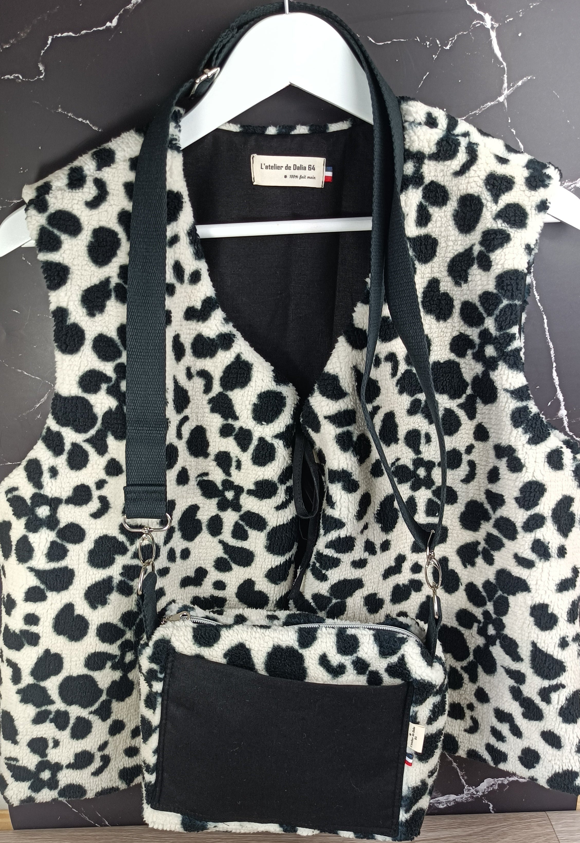 Gilet berger adultes sherpa noir et blanc tissu intérieur noir