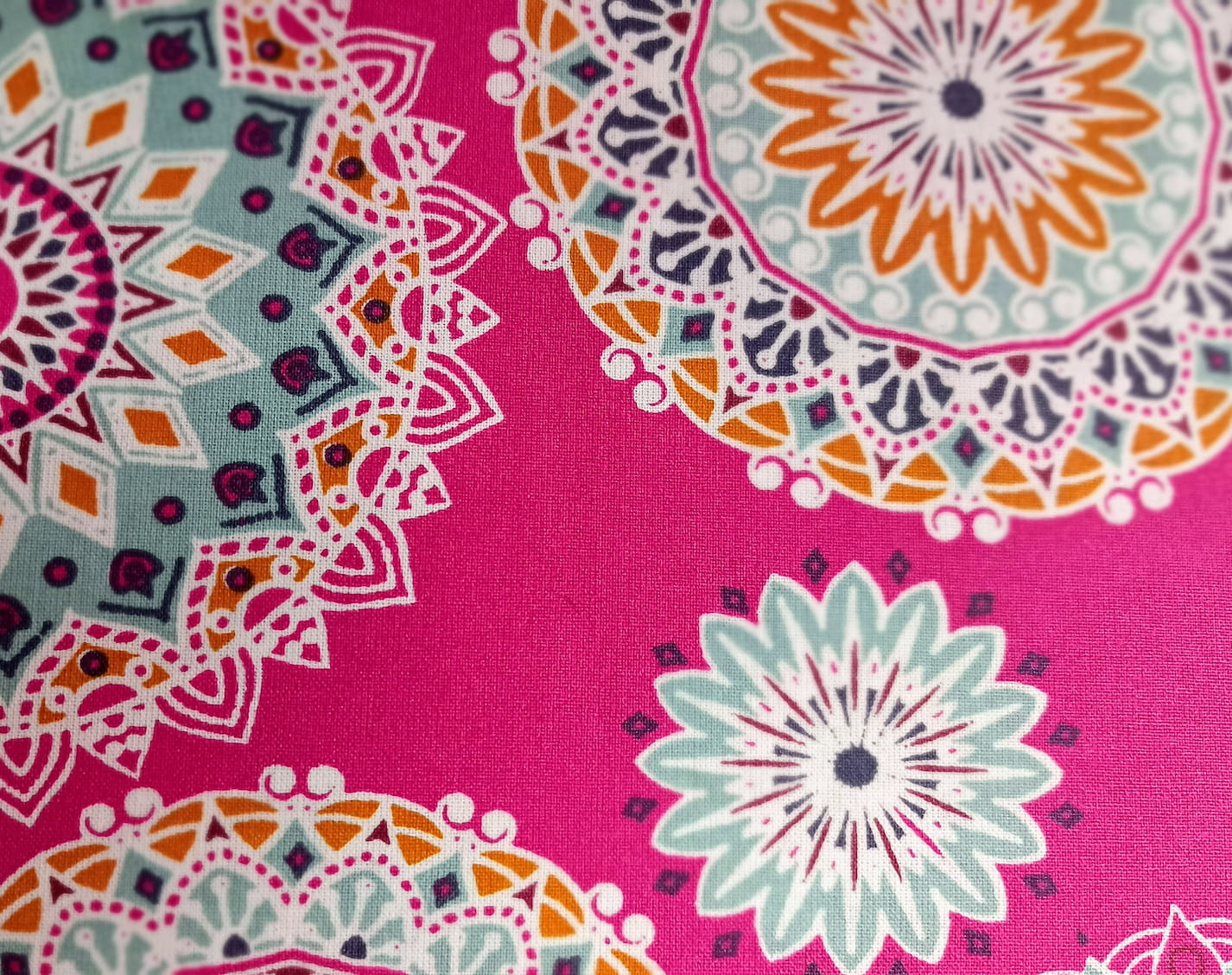 Grand_mandala_fuchsia