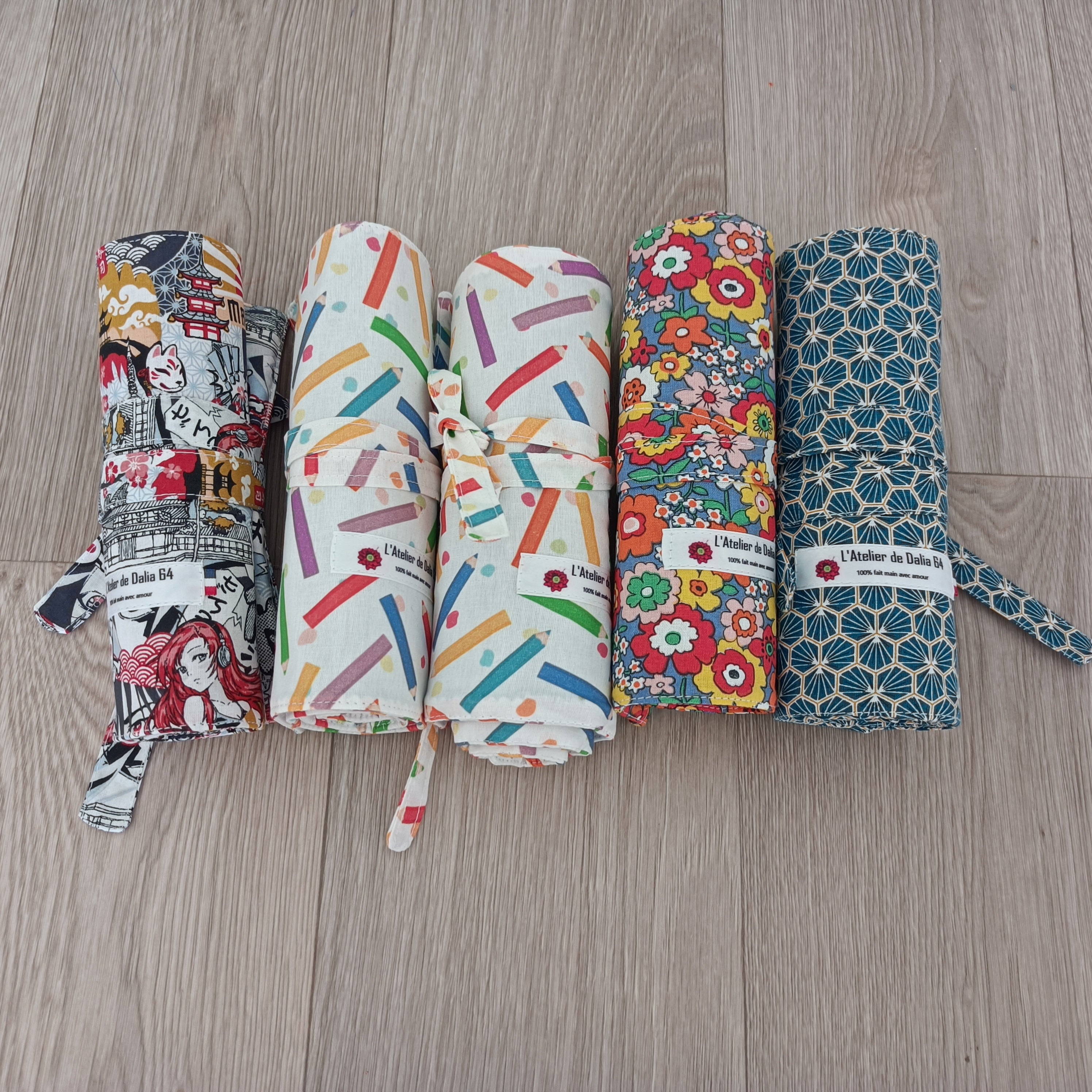 Trousse à crayons ou feutres roulée - Crayons