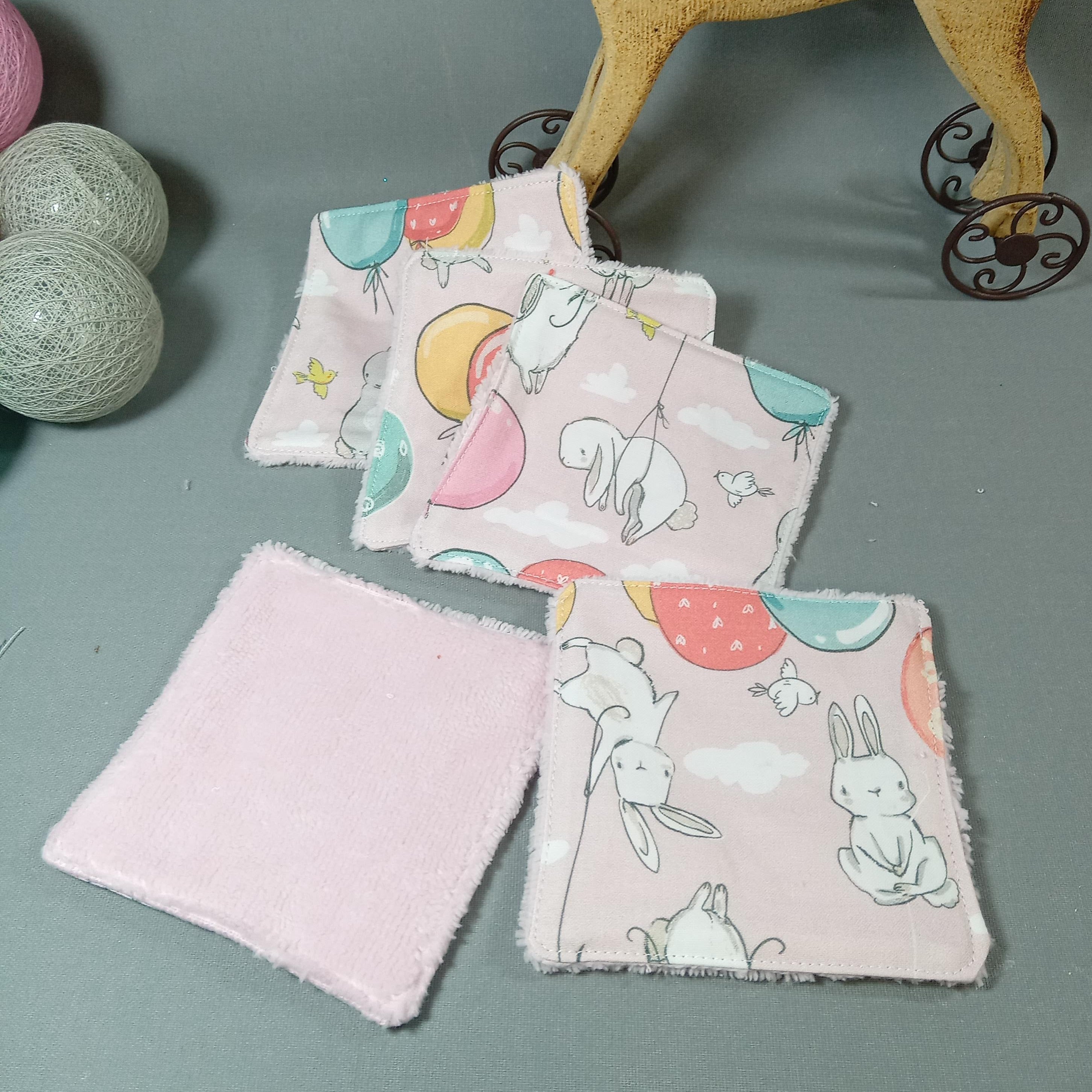 Cinq lingettes lavables pour bébé