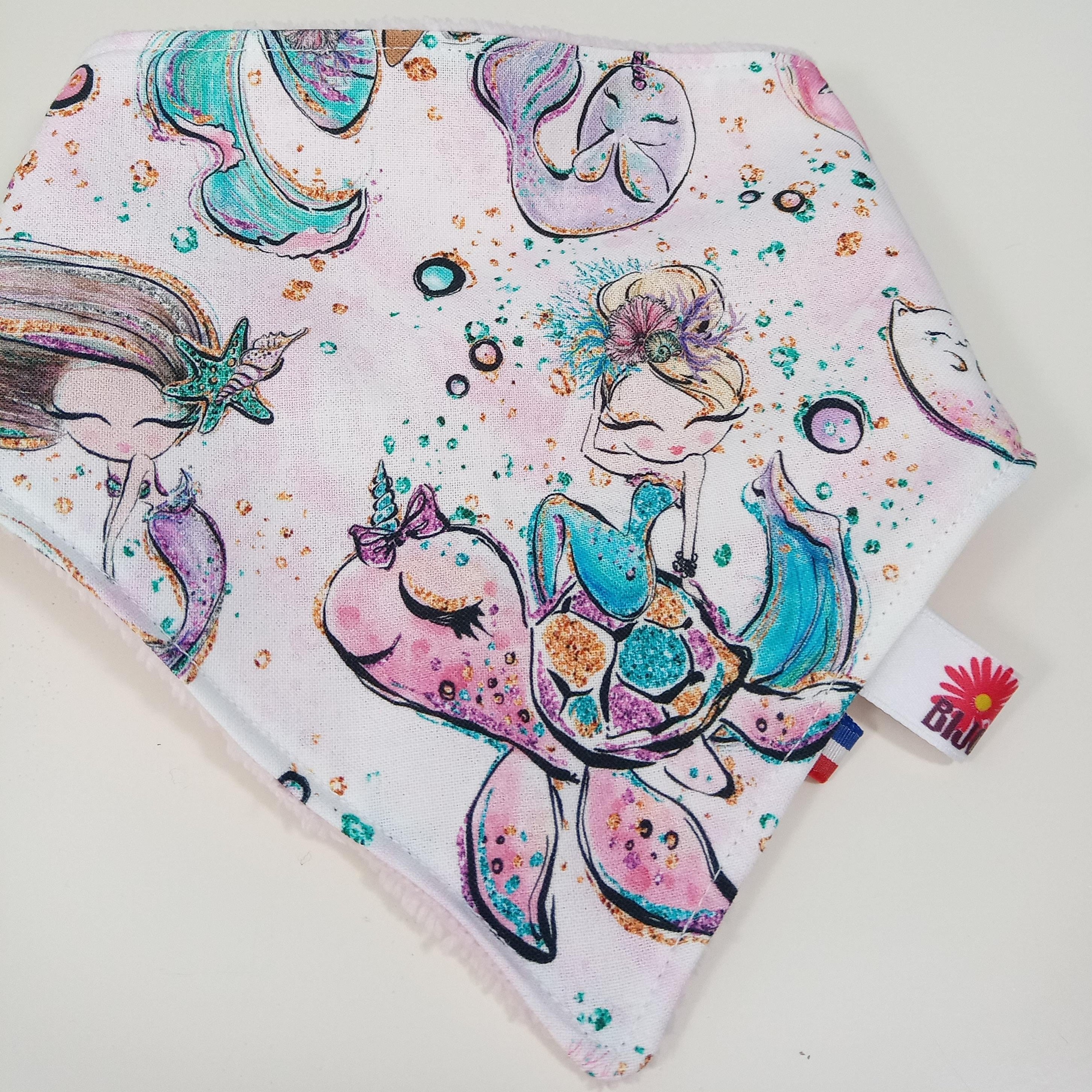 Bavoirs bandana bébé disponibles
