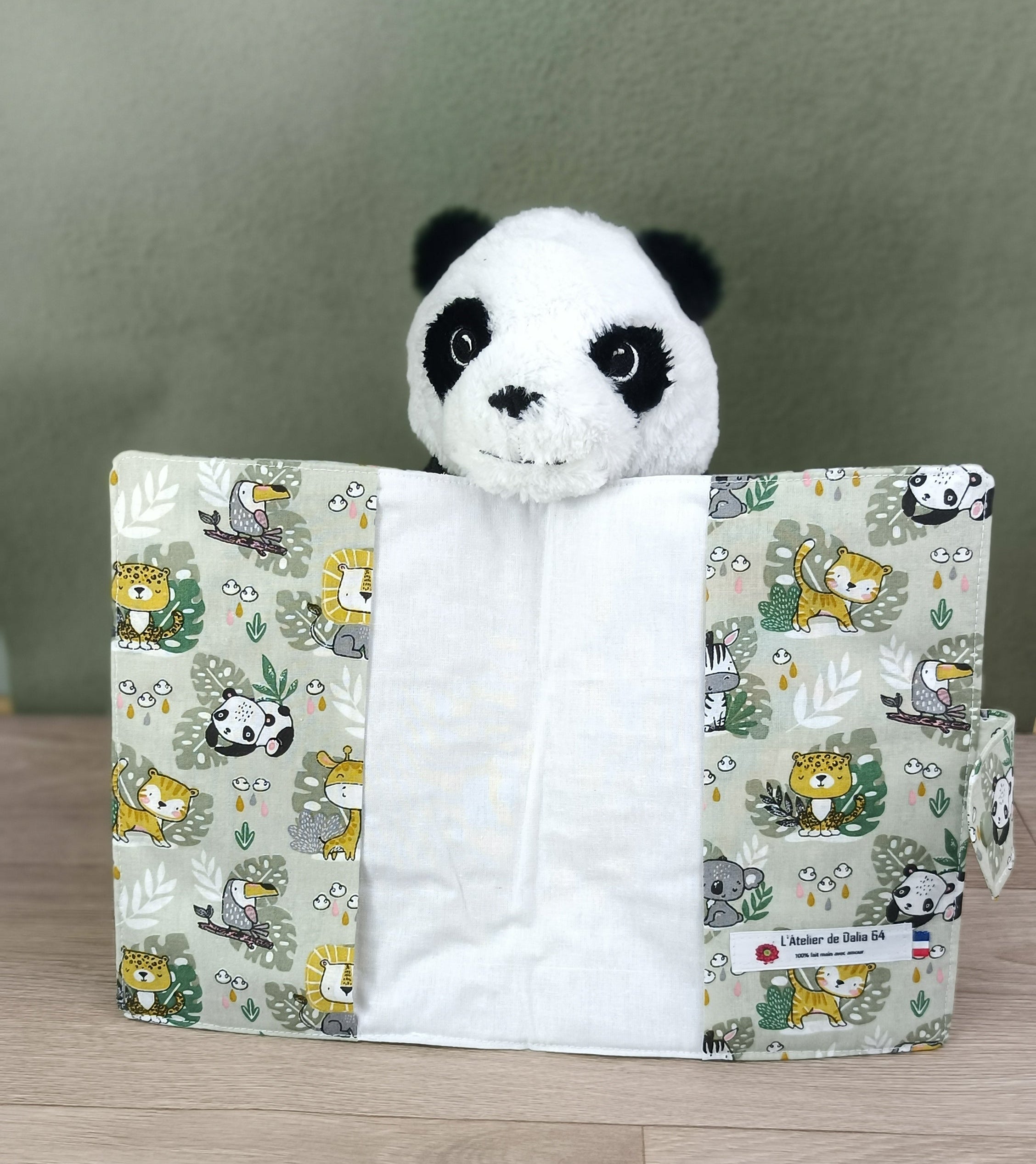 Protège carnet de santé - Collection Petit Panda vert