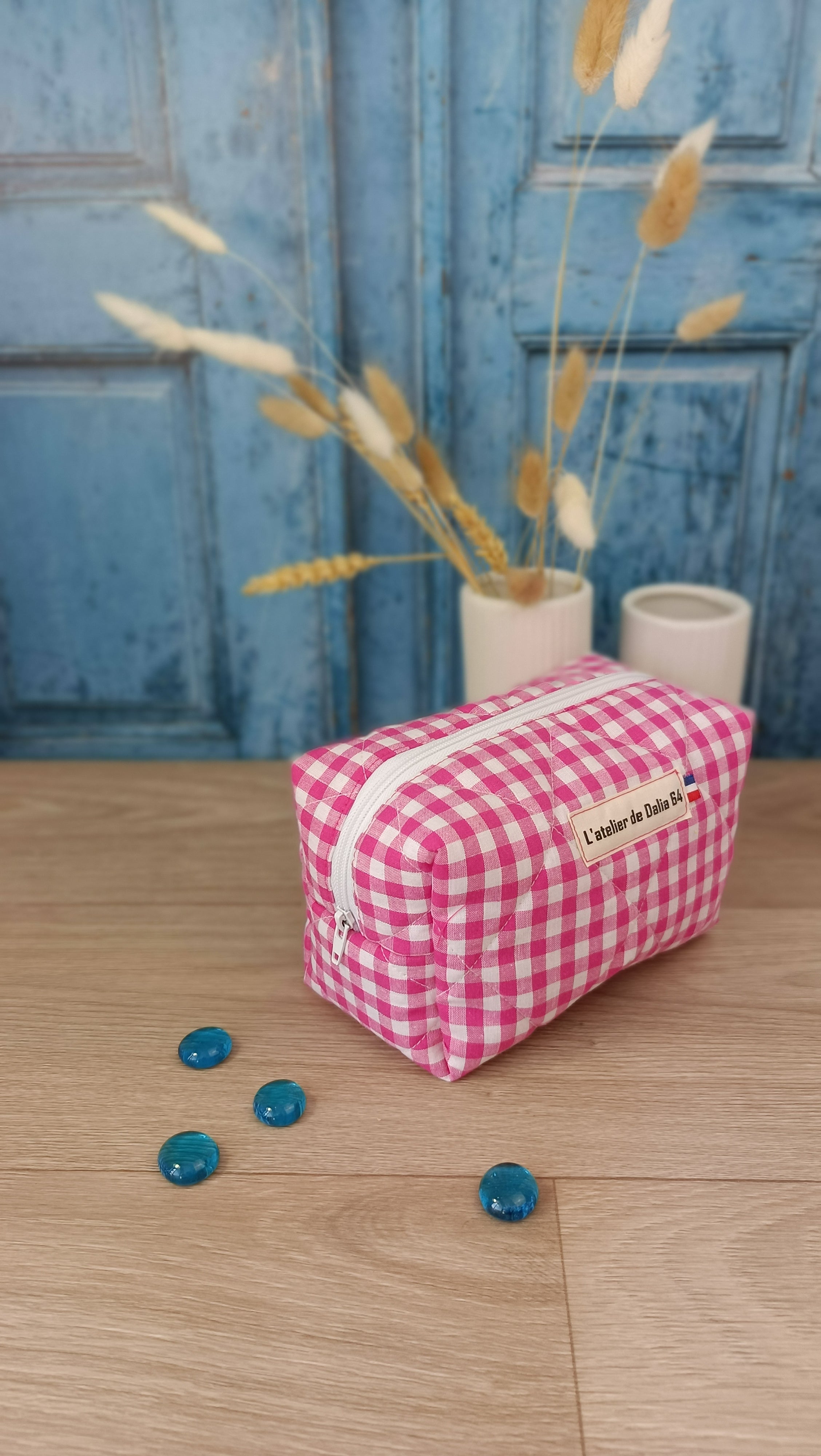 Trousses matelassées maquillage/toilette et accessoires assortis - Vichy fuchsia