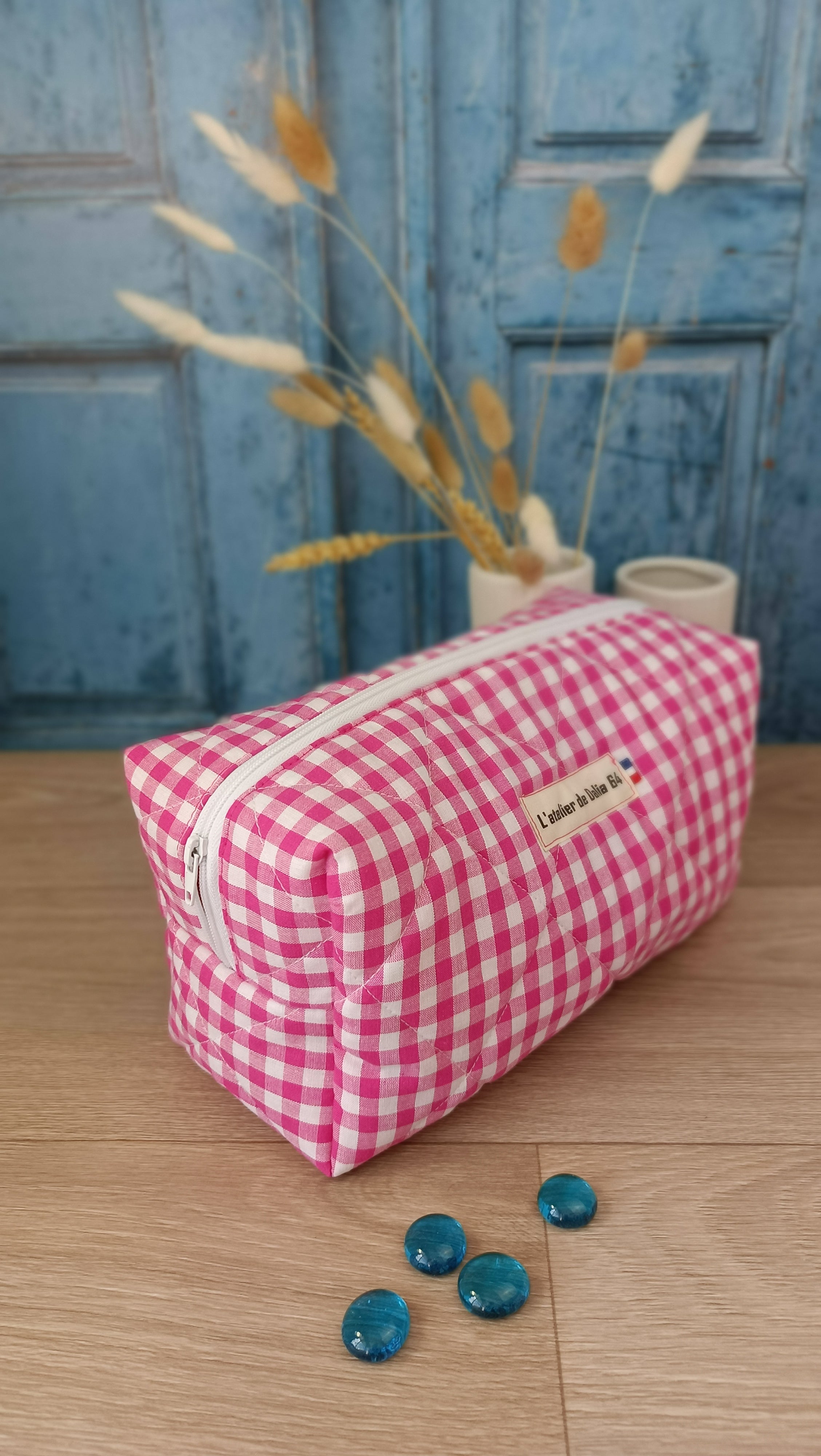 Trousses matelassées maquillage/toilette et accessoires assortis - Vichy fuchsia