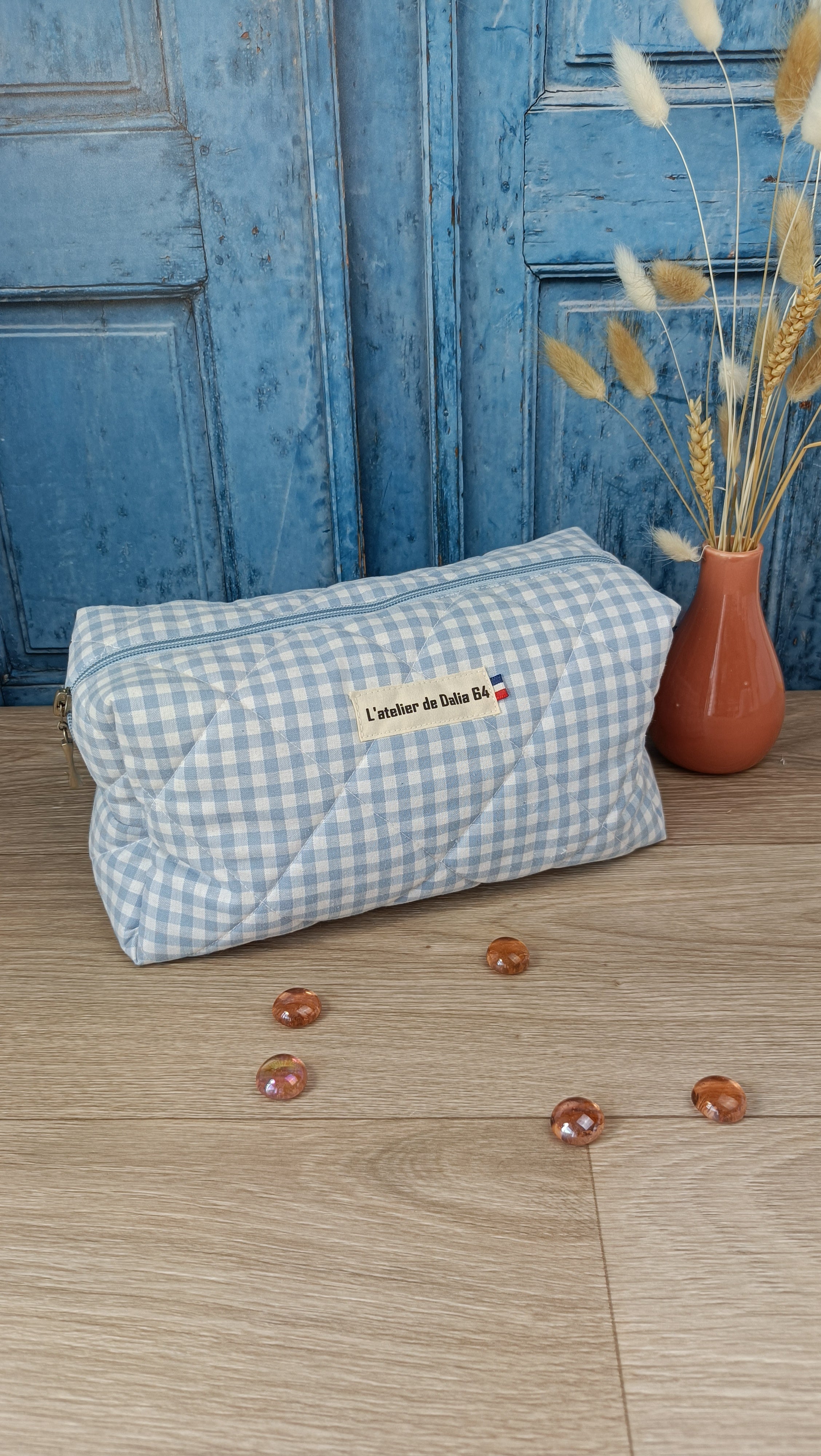 Trousses matelassées maquillage/toilette et accessoires assortis - Vichy bleu clair