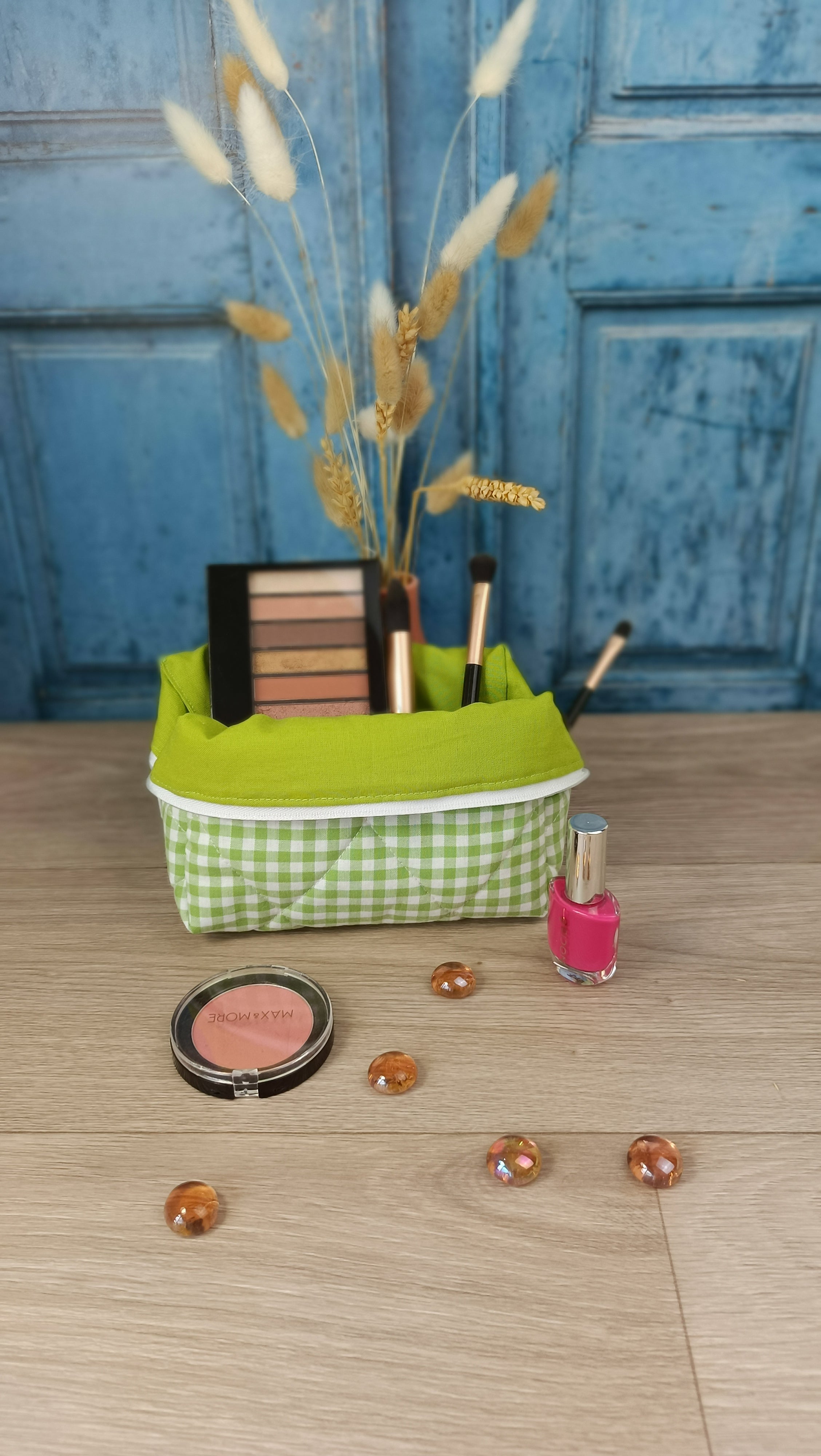 Trousses maquillage matelassées/toilette et accessoires assortis - Vichy