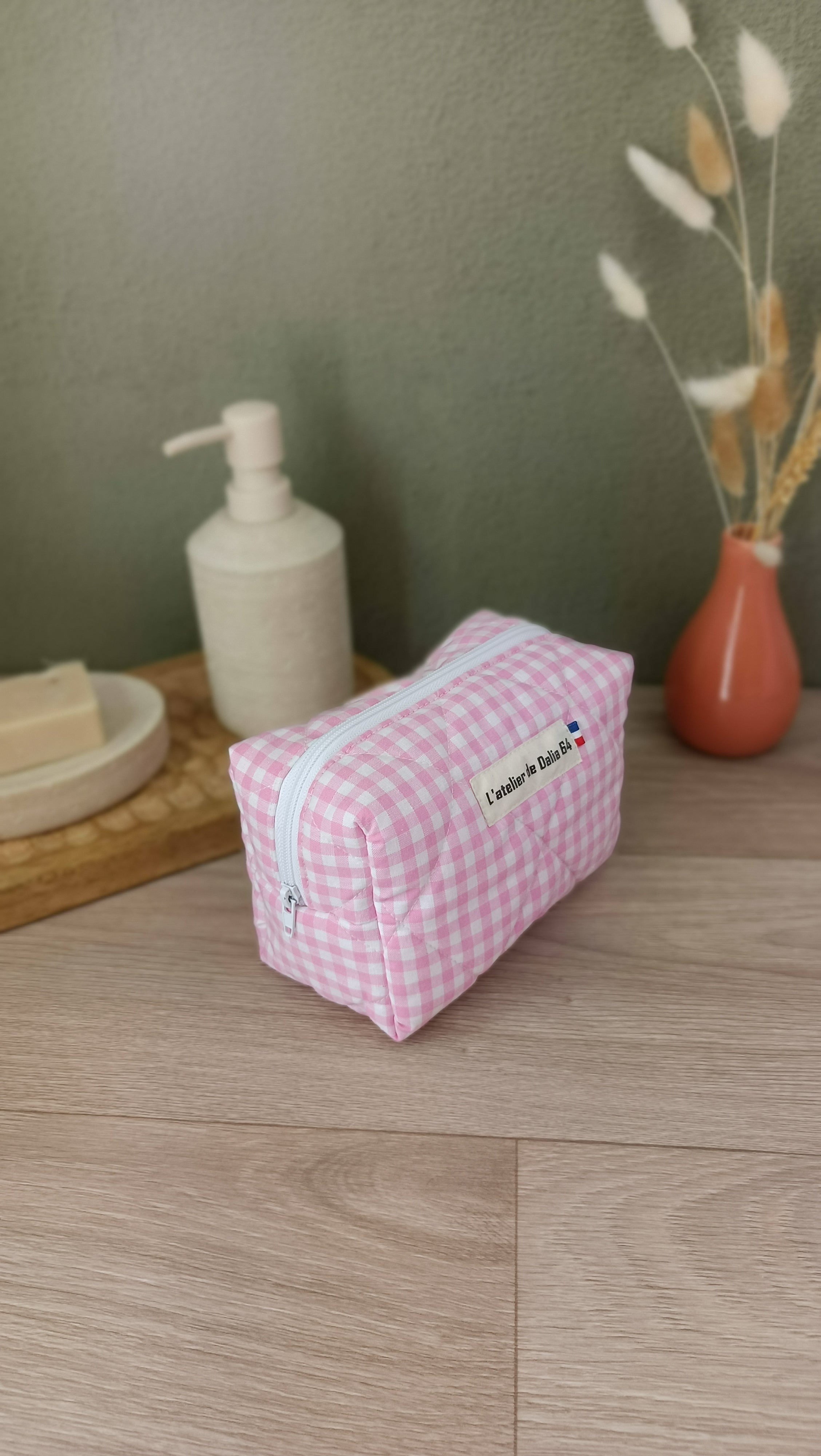 Trousses matelassées maquillage/toilette et accessoires assortis - Vichy rose clair