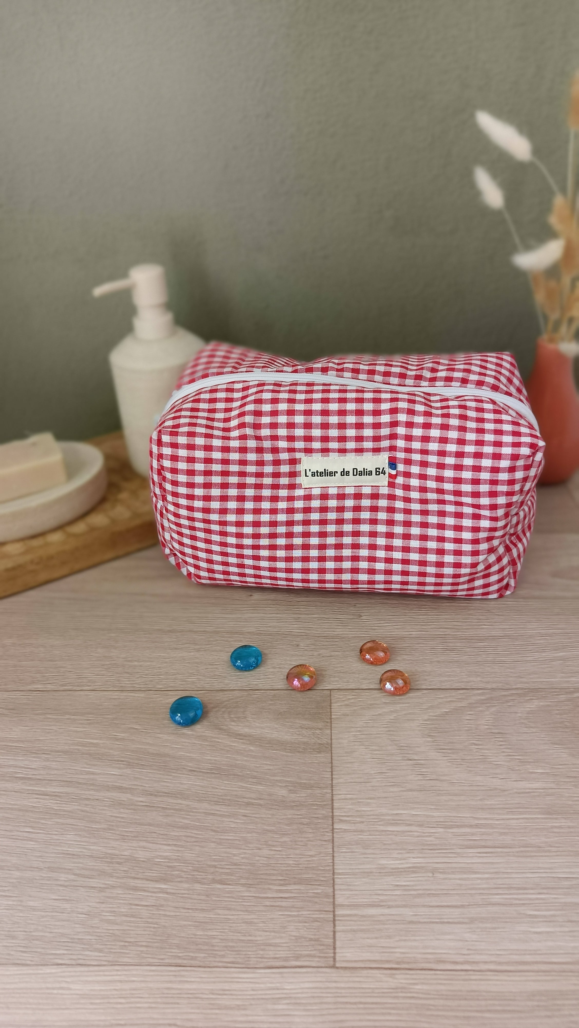 Trousses matelassées maquillage/toilette et accessoires assortis - Vichy rouge