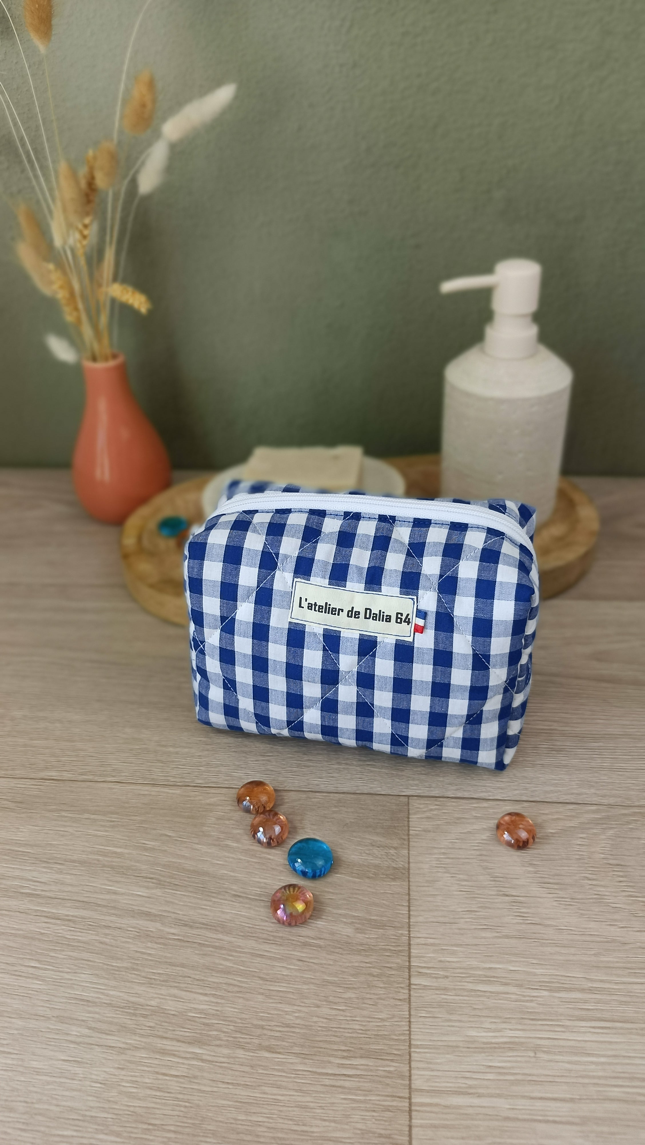 Trousses matelassées maquillage/toilette et accessoires assortis - Vichy bleu marine