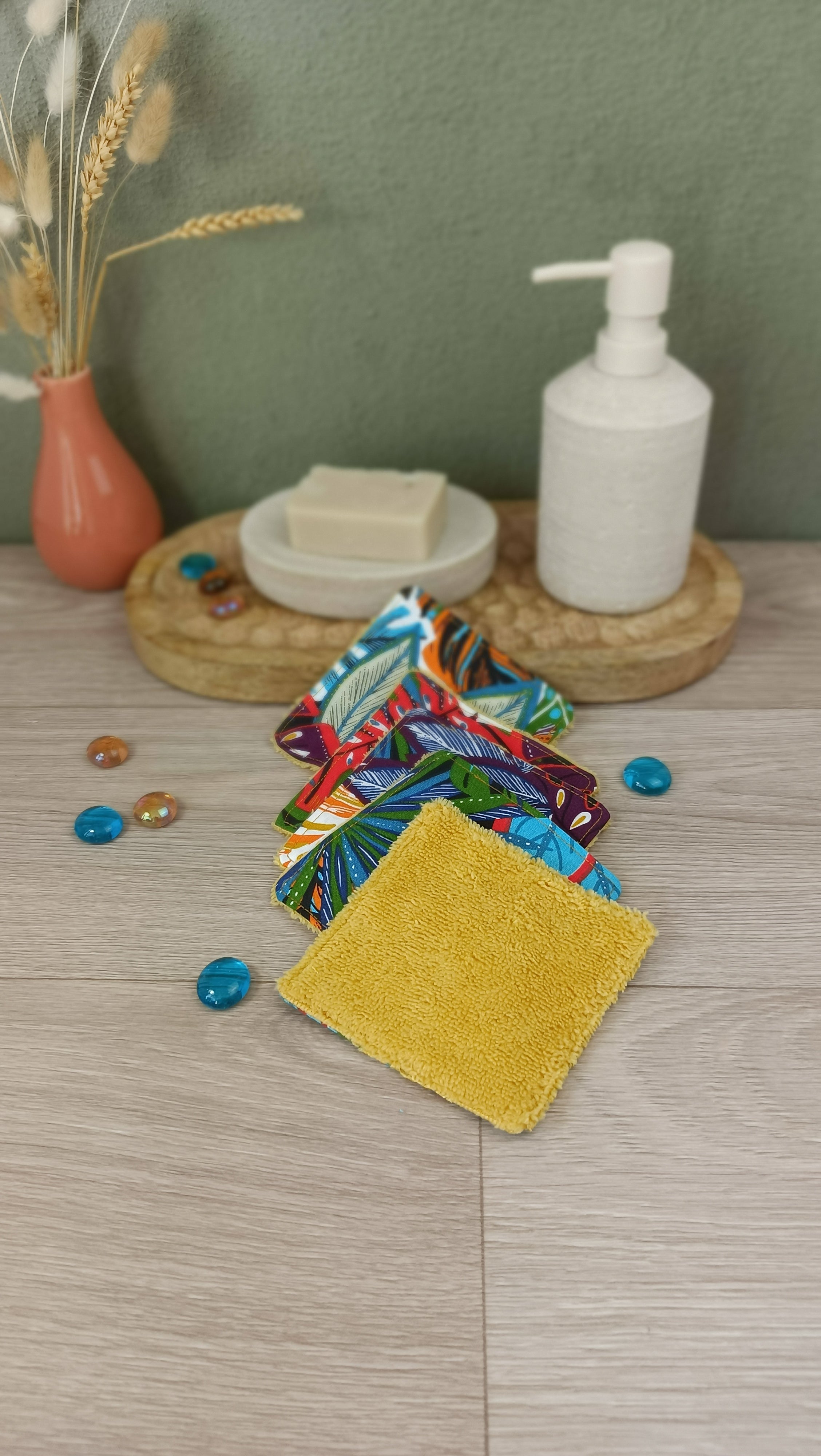 Trousse maquillage molletonnée et accessoires assortis - Lovoli multico