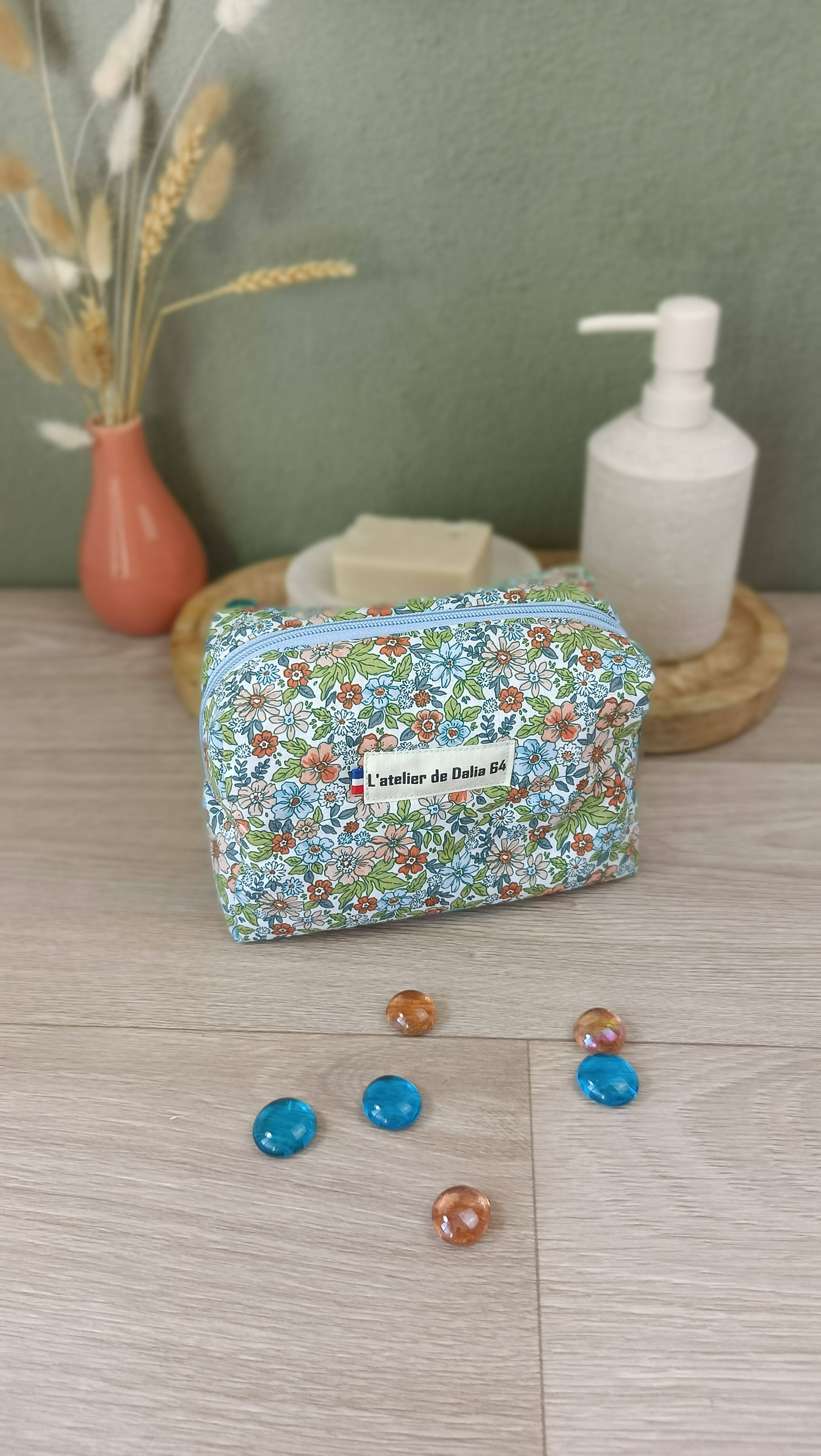 Trousse maquillage molletonnée et accessoires assortis - Pensée fond blanc