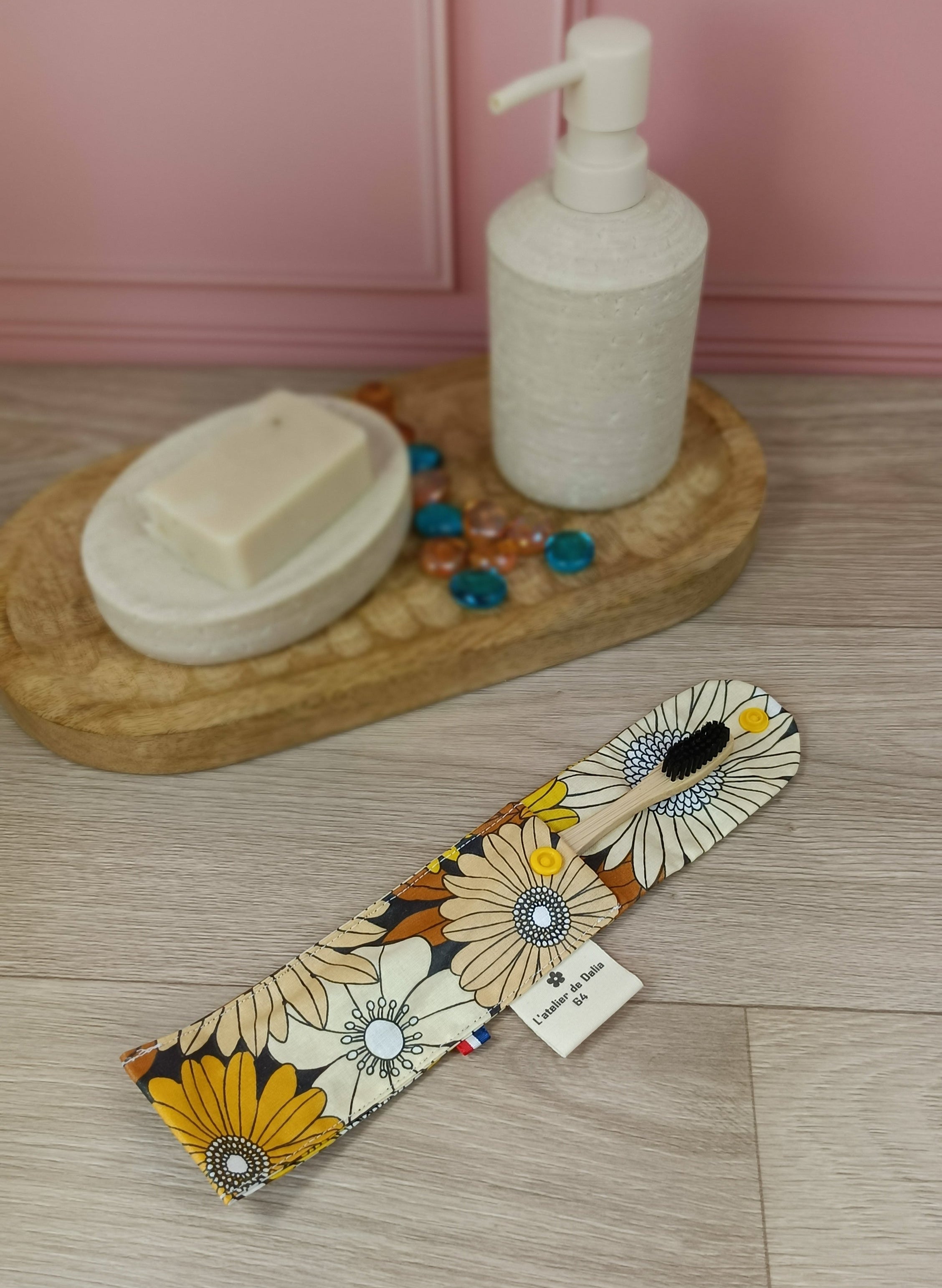 Étuis à brosses à dent et pochettes à savon lavables - Collection Ibiza