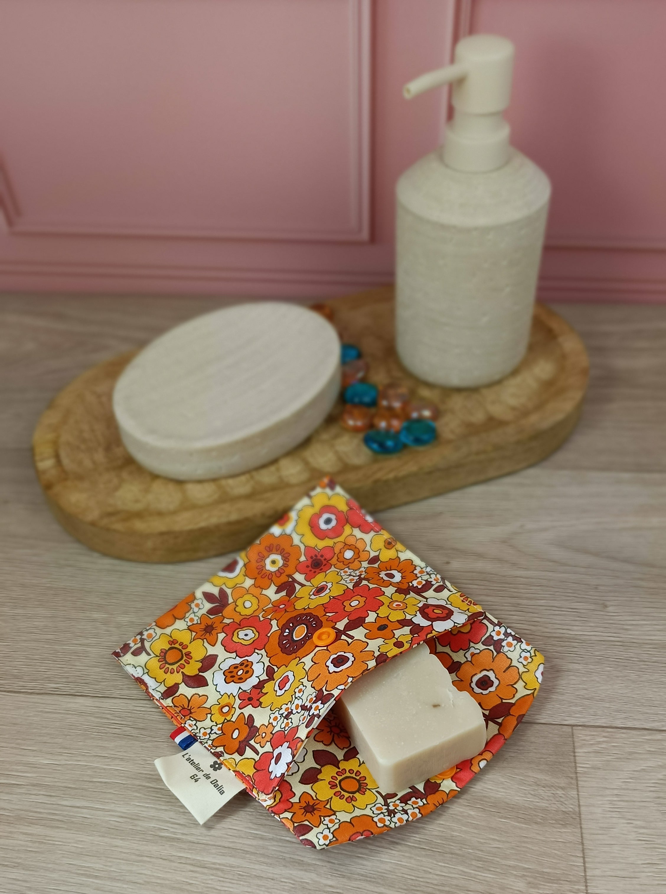 Étuis à brosses à dent et pochettes à savon lavables - Collection Fleurs rétro