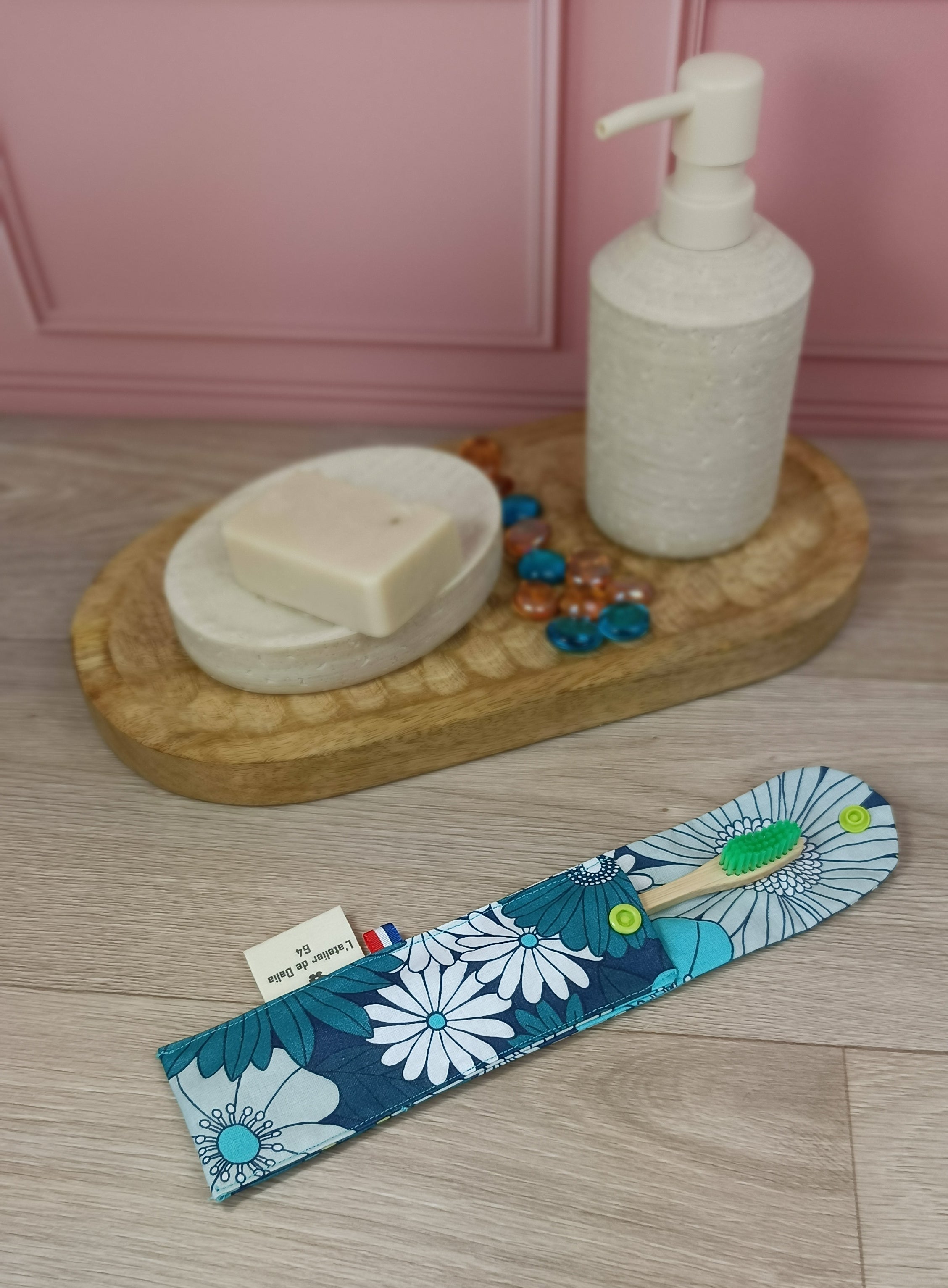 Étuis à brosses à dent et pochettes à savon lavables - Collection Ibiza
