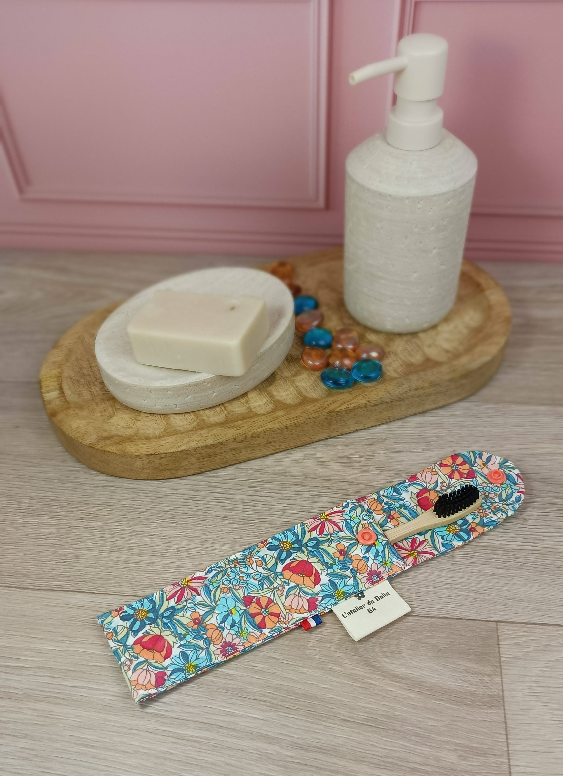 Étuis à brosses à dent et pochettes à savon lavables - Valentine