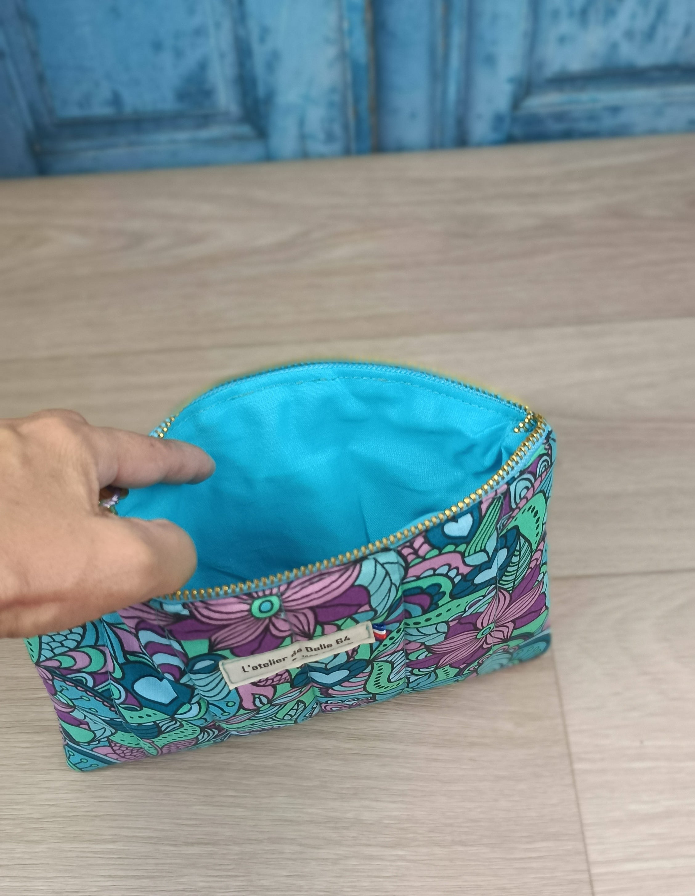 Pochette plate matelassé - BOHO - Orchidée bleue