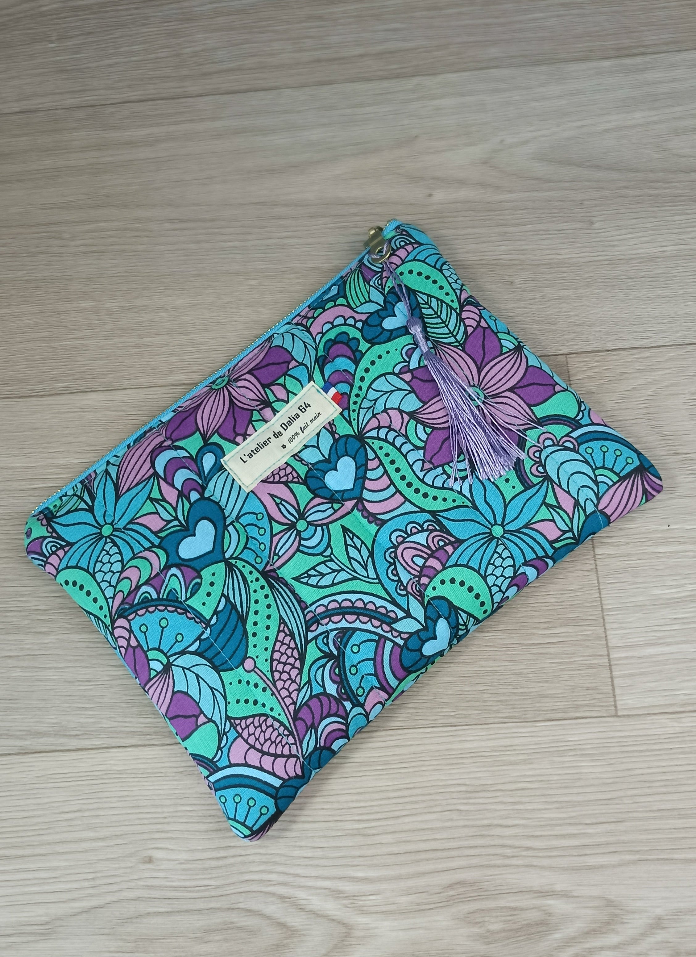 Pochette plate matelassé - BOHO - Orchidée bleue