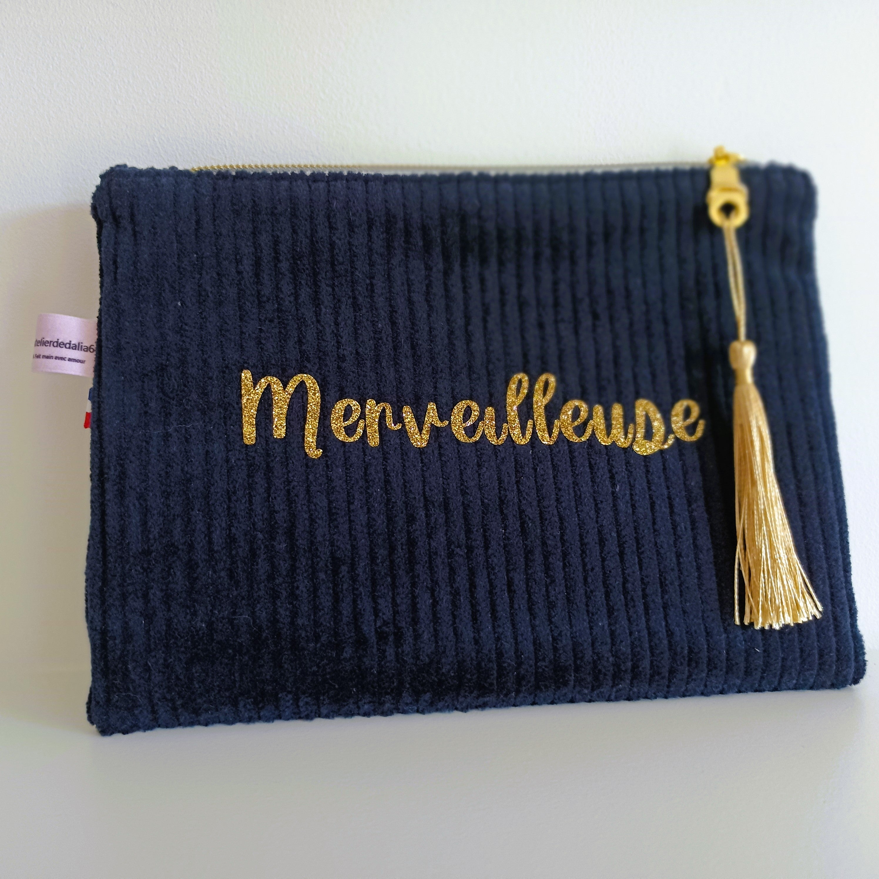 Pochettes velours zippées personnalisées disponibles