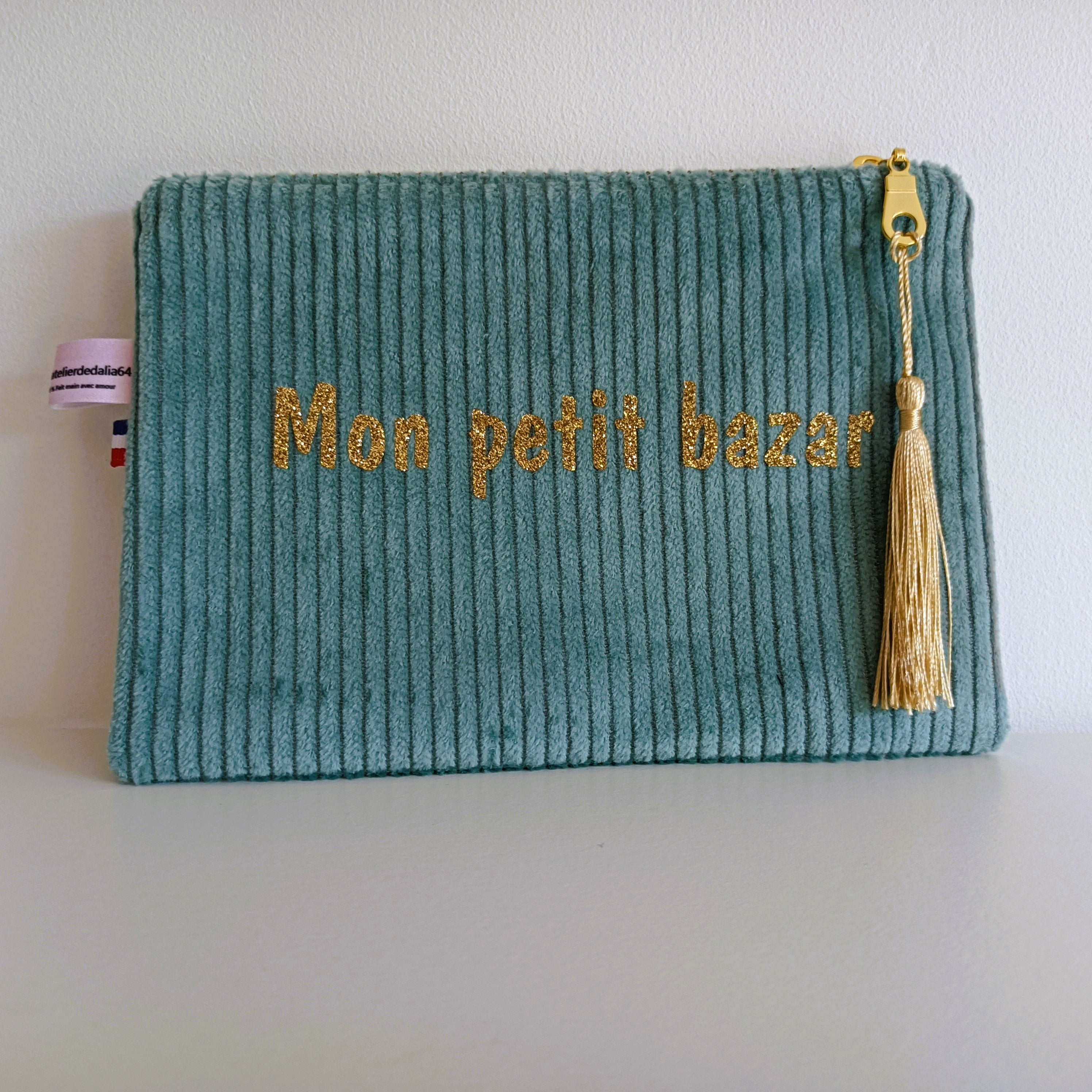 Pochettes velours zippées personnalisées disponibles