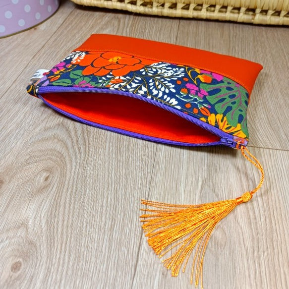 Pochettes zippées en simili et tissus disponibles
