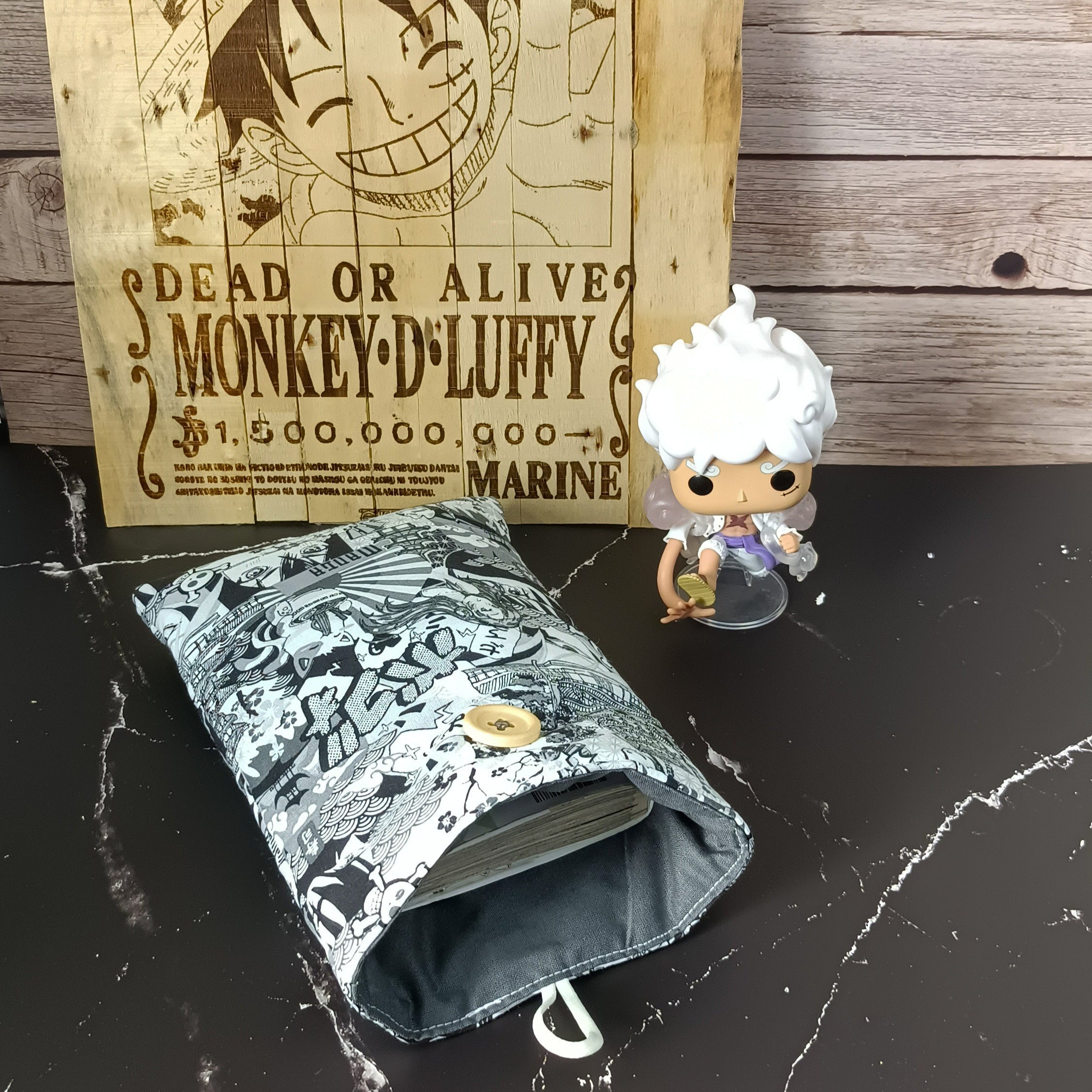 Pochette livre tissu Manga noir
