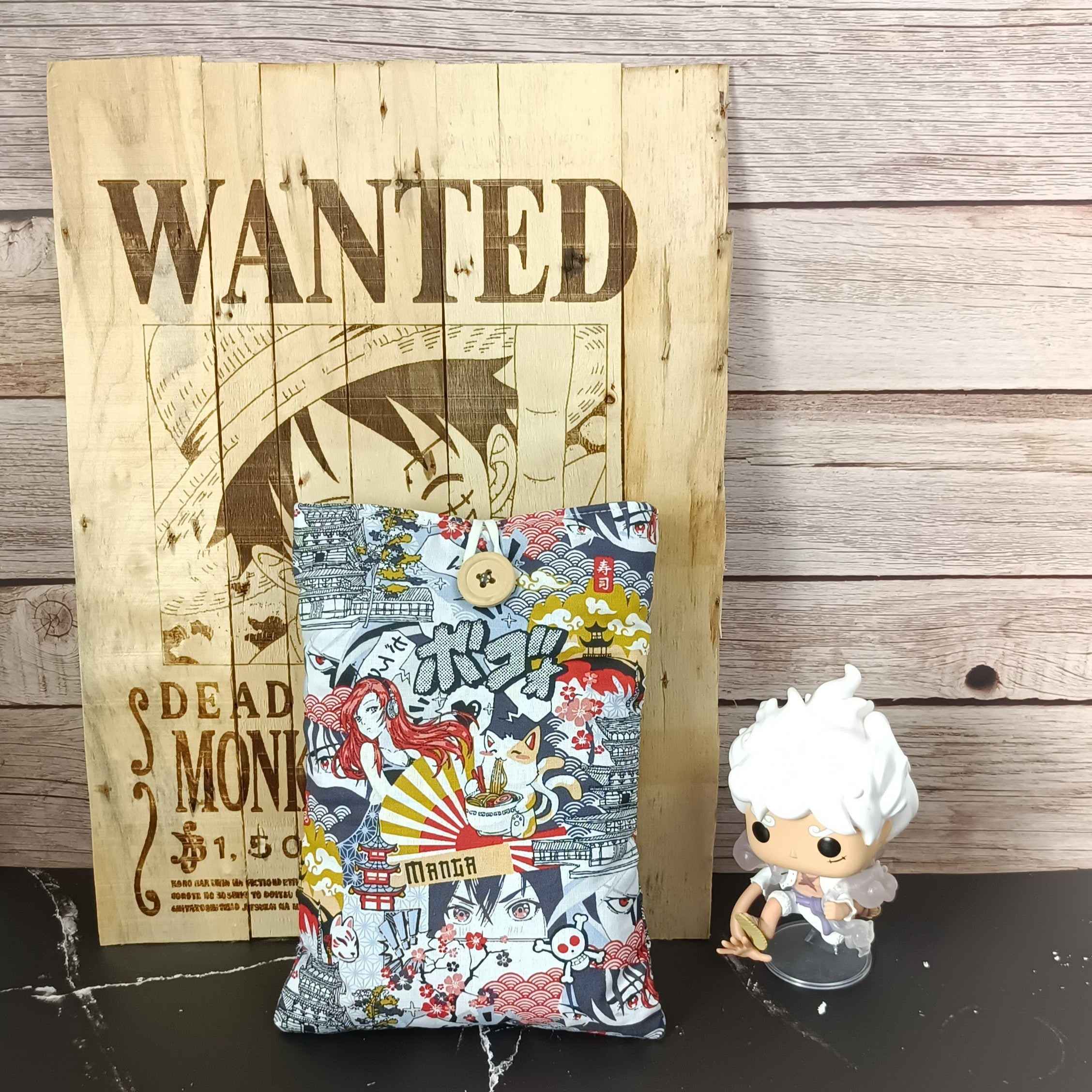 Pochette livre tissu Manga rouge