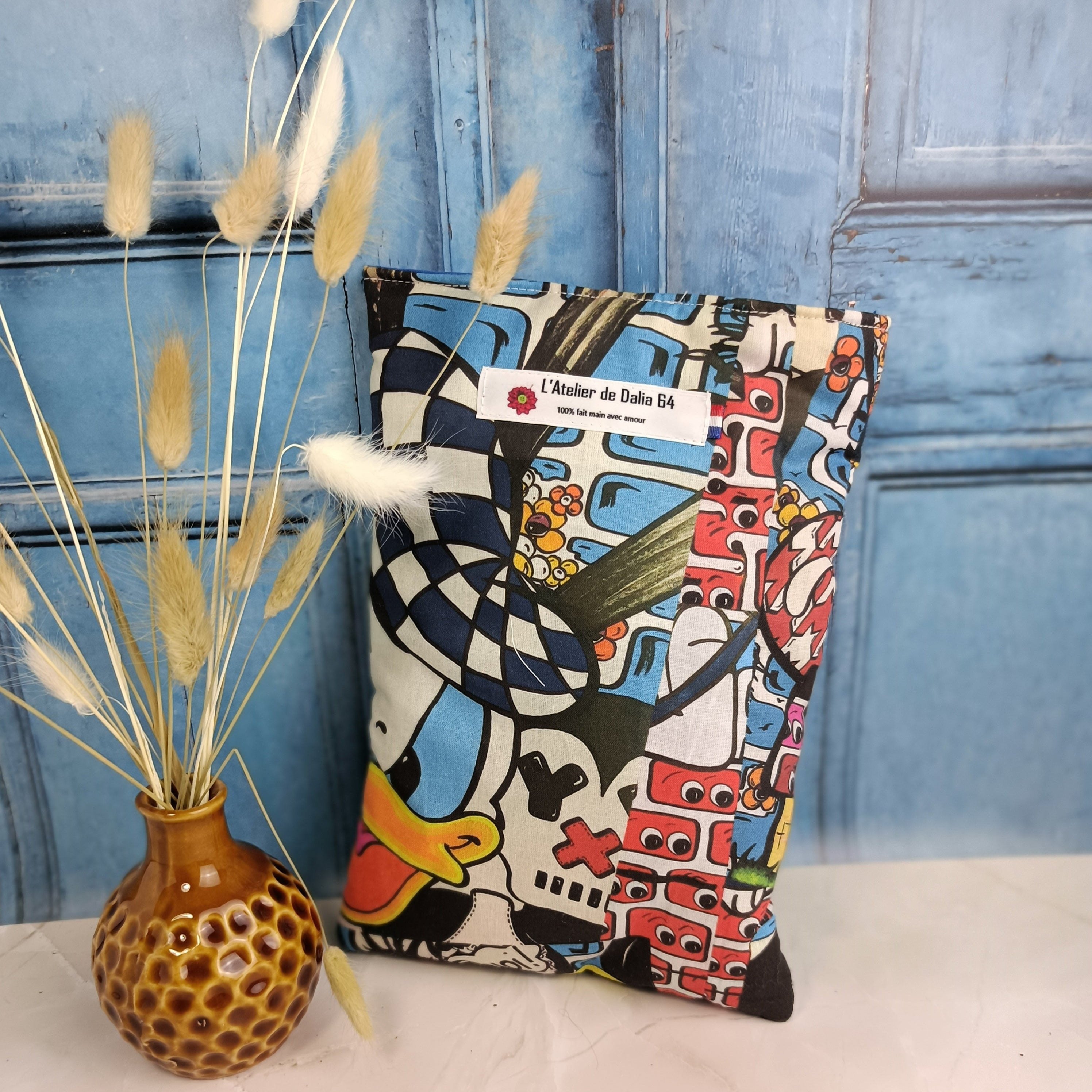 Pochette livre tissu bande dessinée
