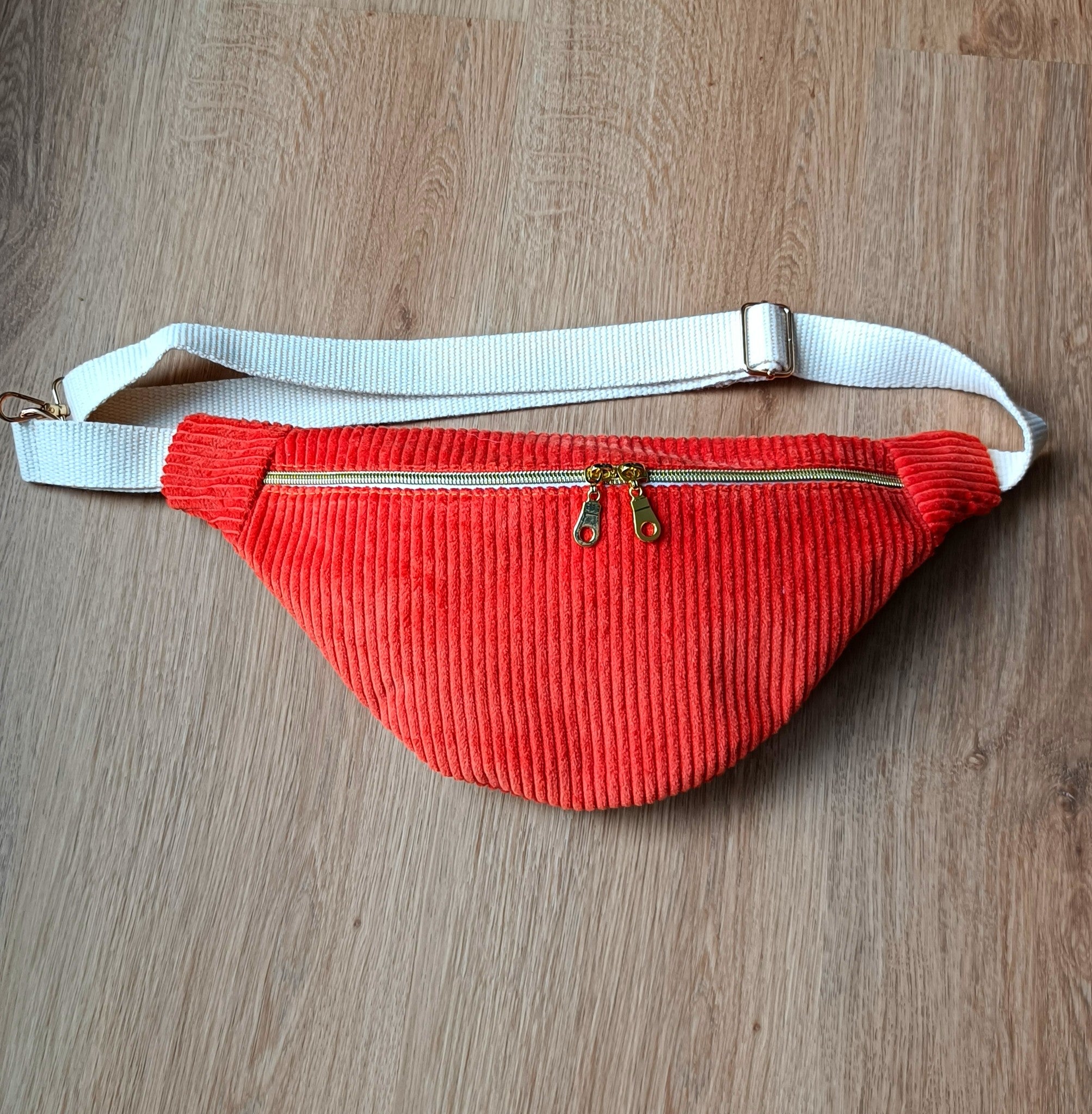 Sac banane - Collection velours côtelé - couleur orange