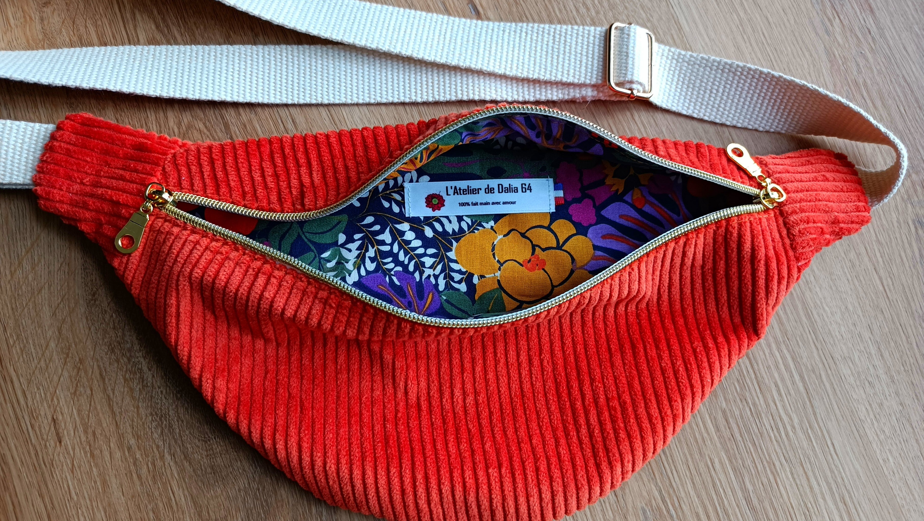 Sac banane - Collection velours côtelé - couleur orange
