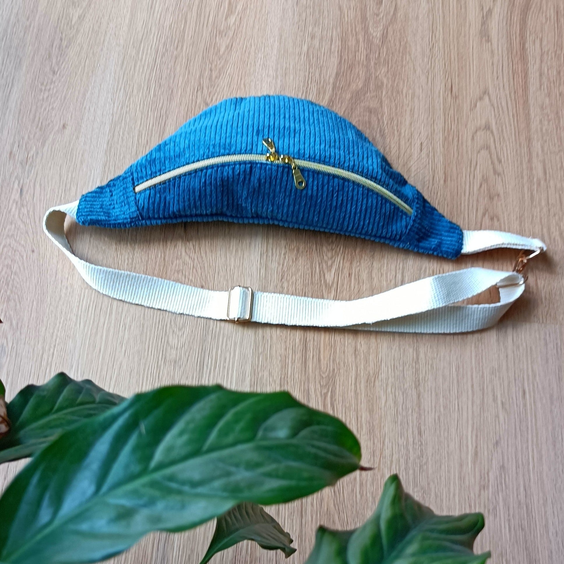 Sac banane - Collection velours côtelé - couleur bleu pétrole