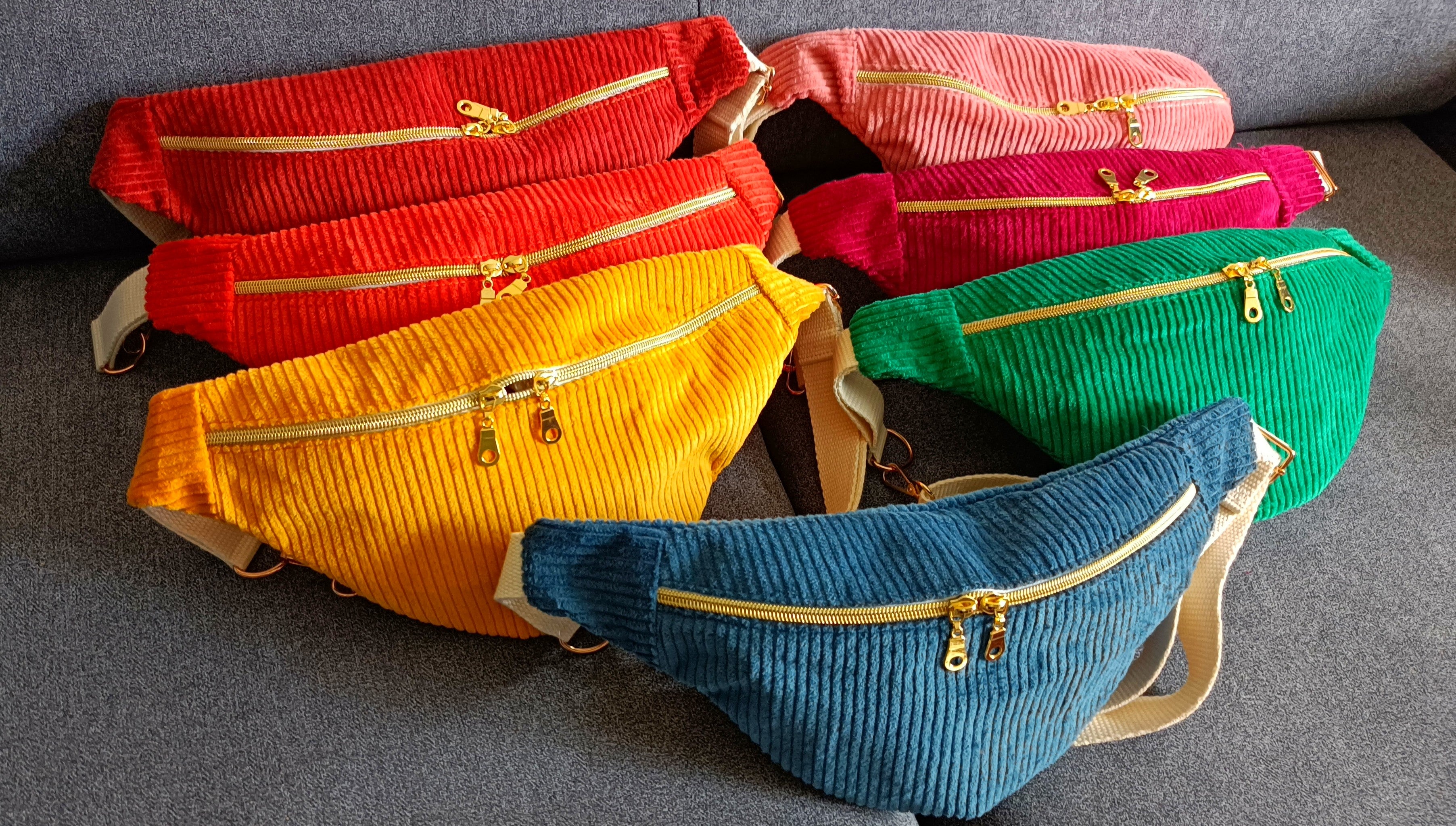 Sac banane - Collection velours côtelé - couleur bleu pétrole