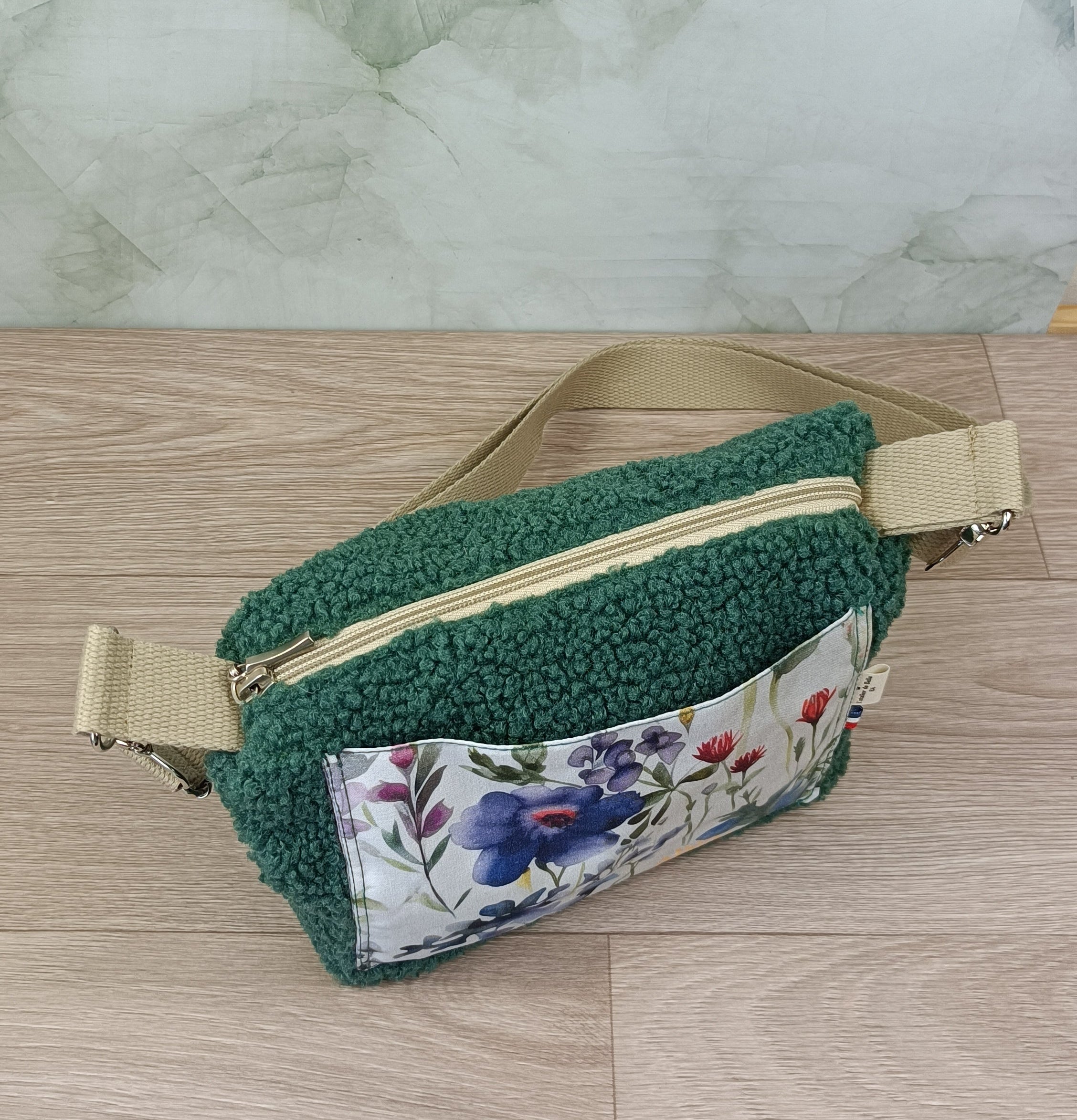 Sac bandoulière réglable sherpa vert foncé- coquelicot