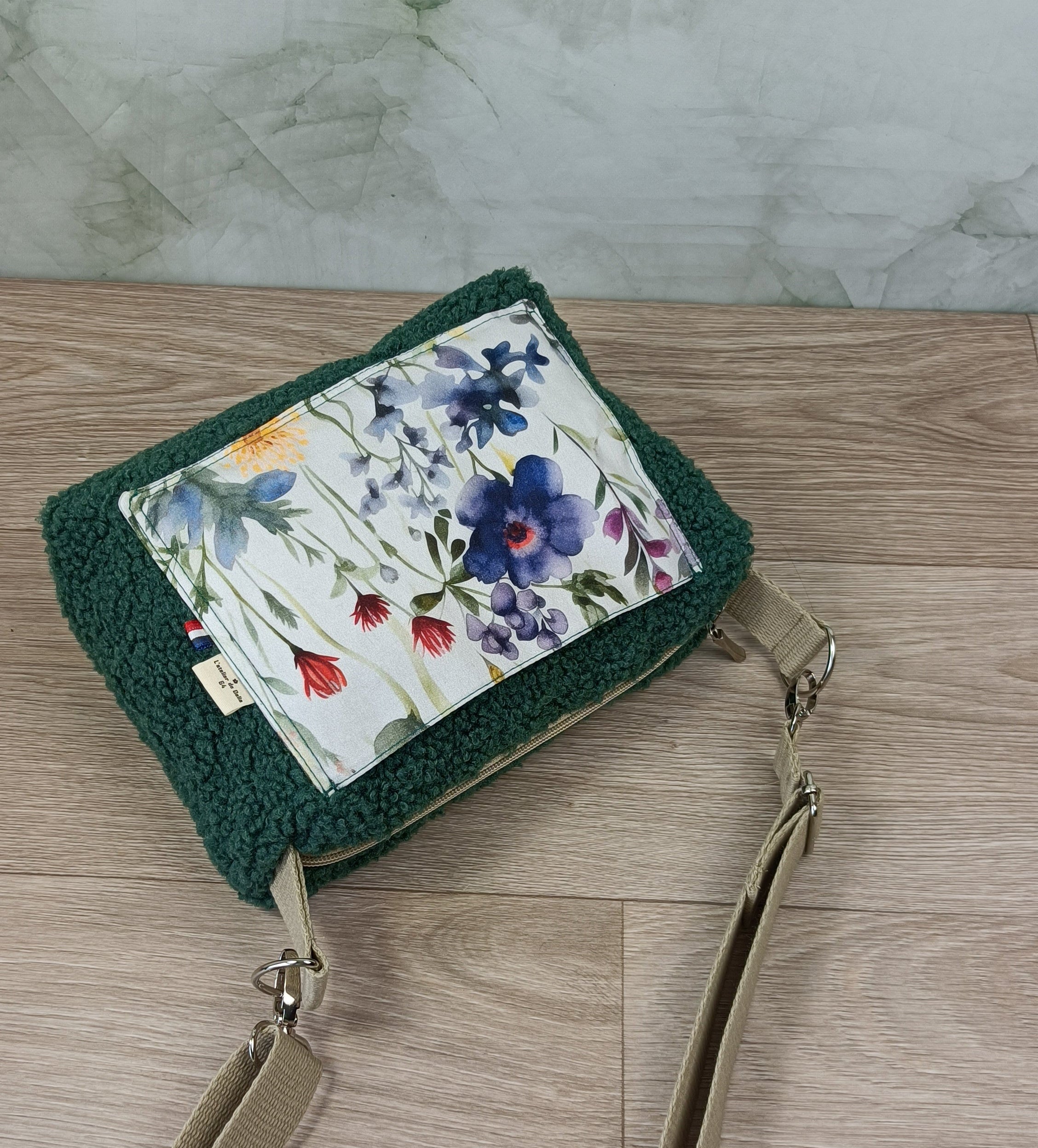 Sac bandoulière réglable sherpa vert foncé- coquelicot