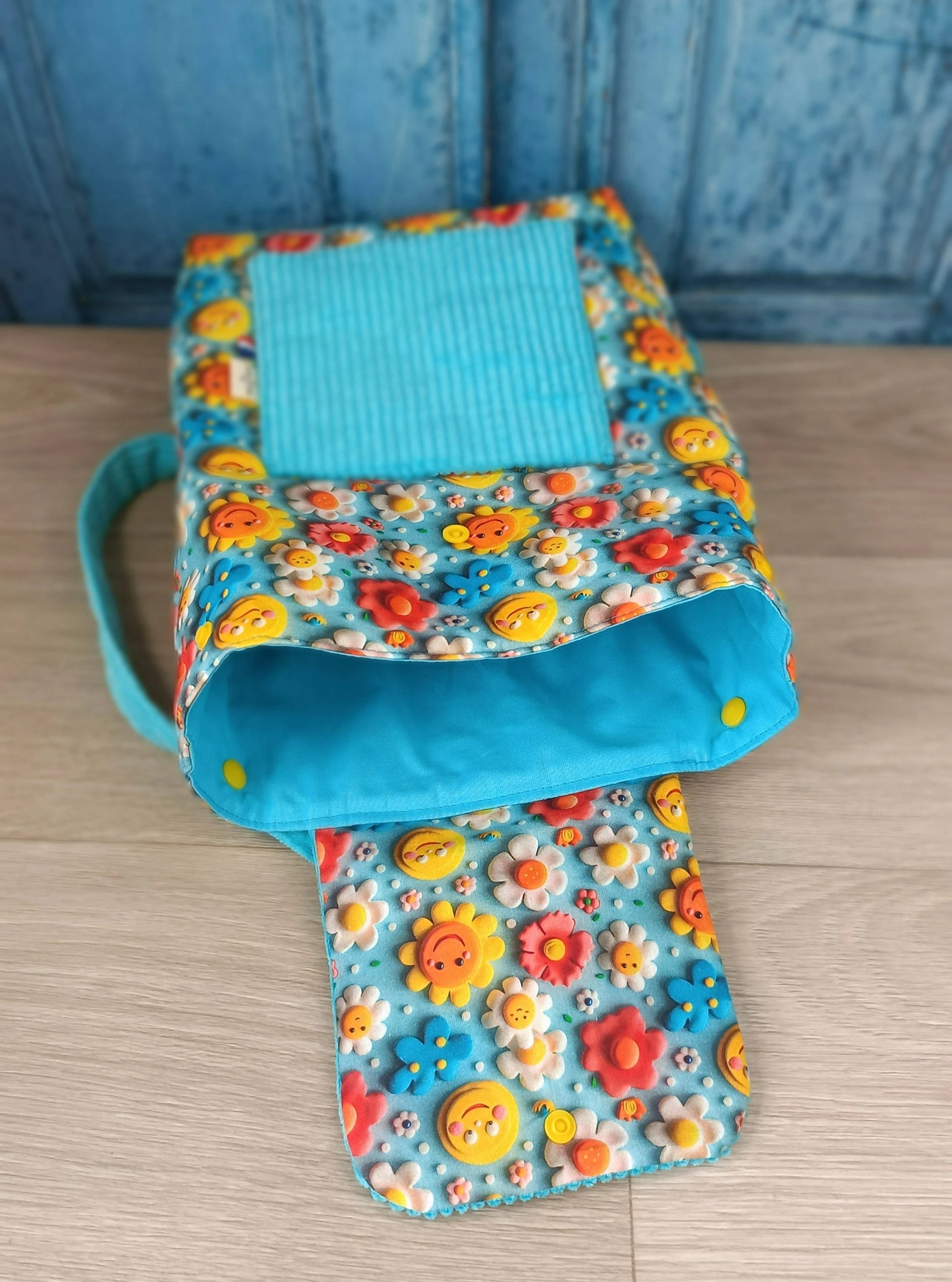 Sac à dos et serviette de cantine Daisy digitale