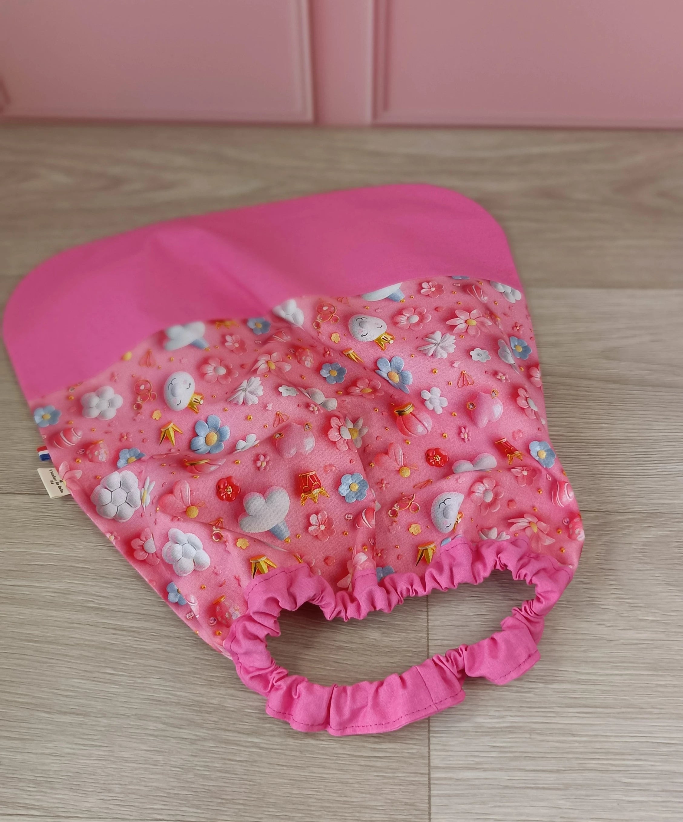 Sac à dos et serviette de cantine Queen