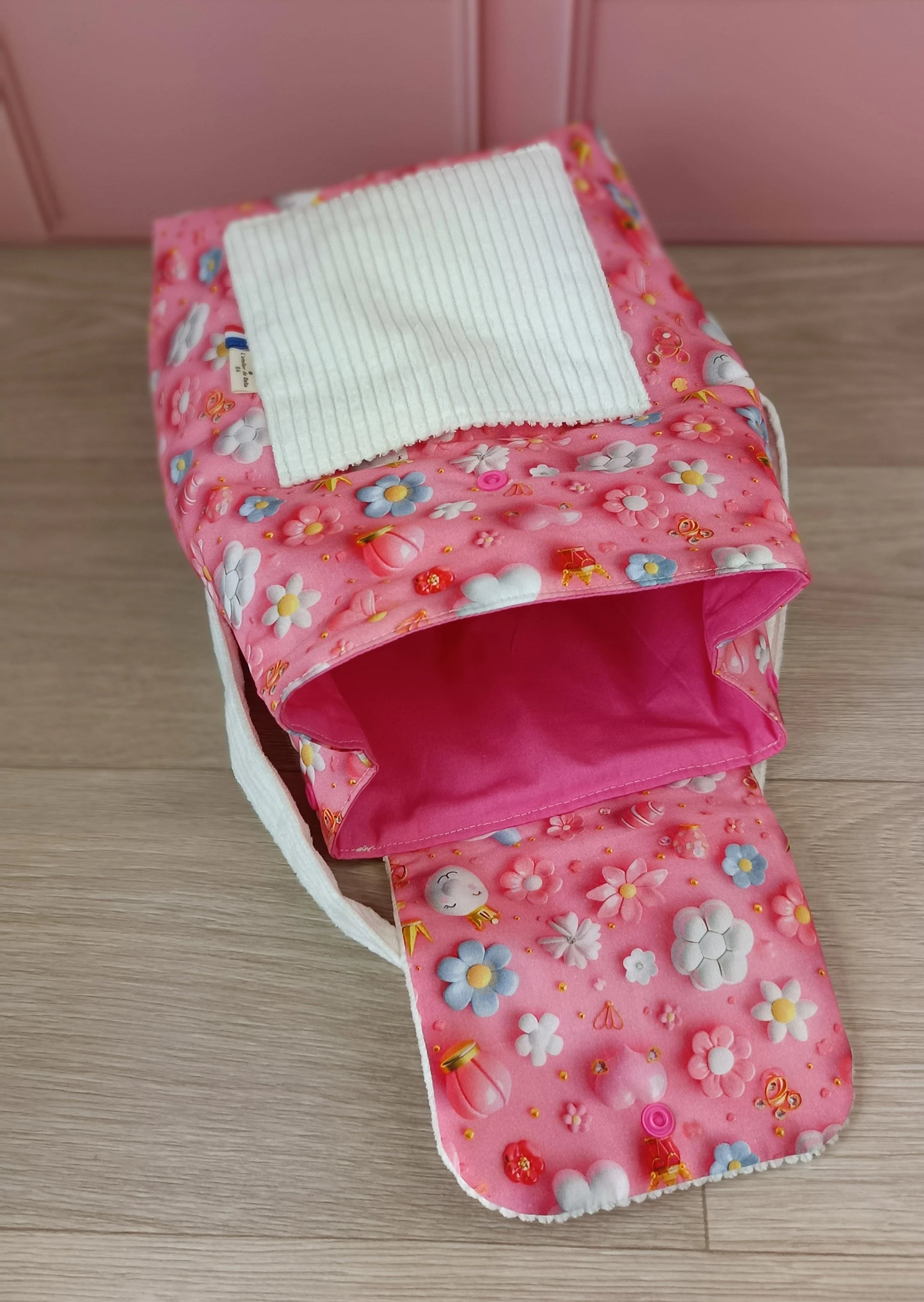 Sac à dos et serviette de cantine Queen