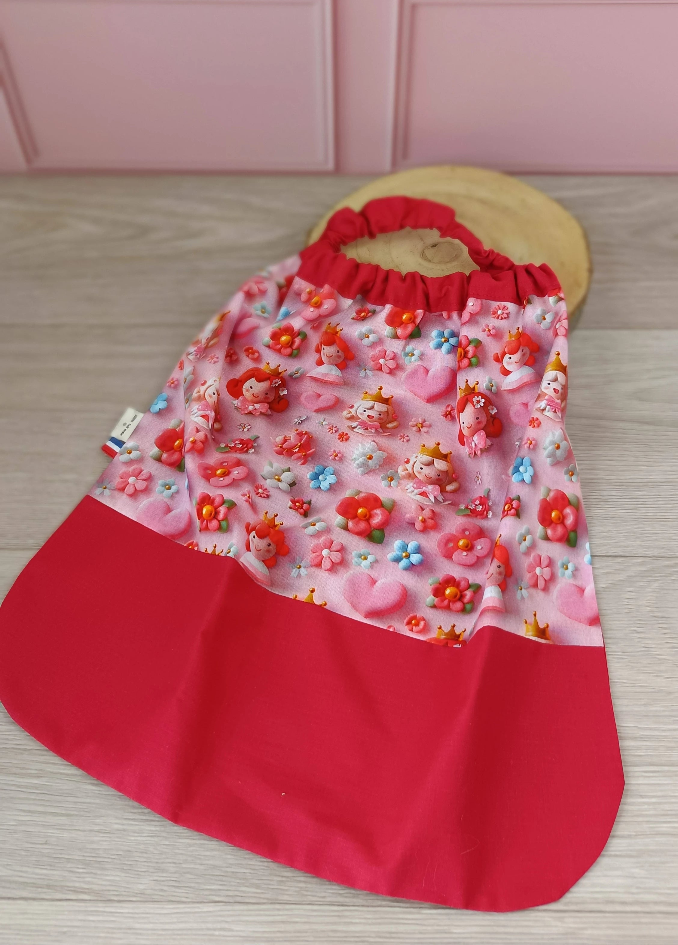 Sac à dos et serviette de cantine Queena