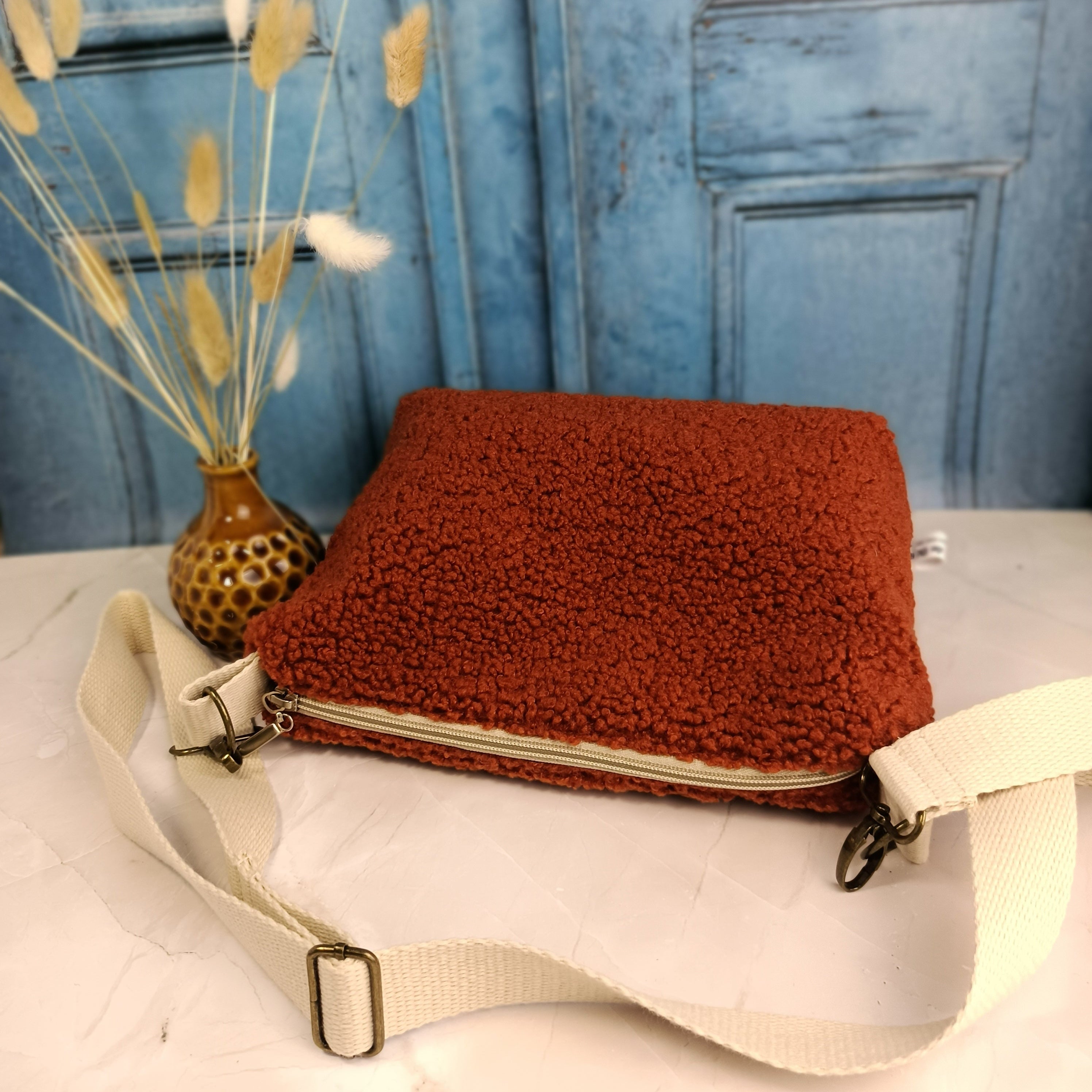 Sac à main bandoulière en sherpa terracotta