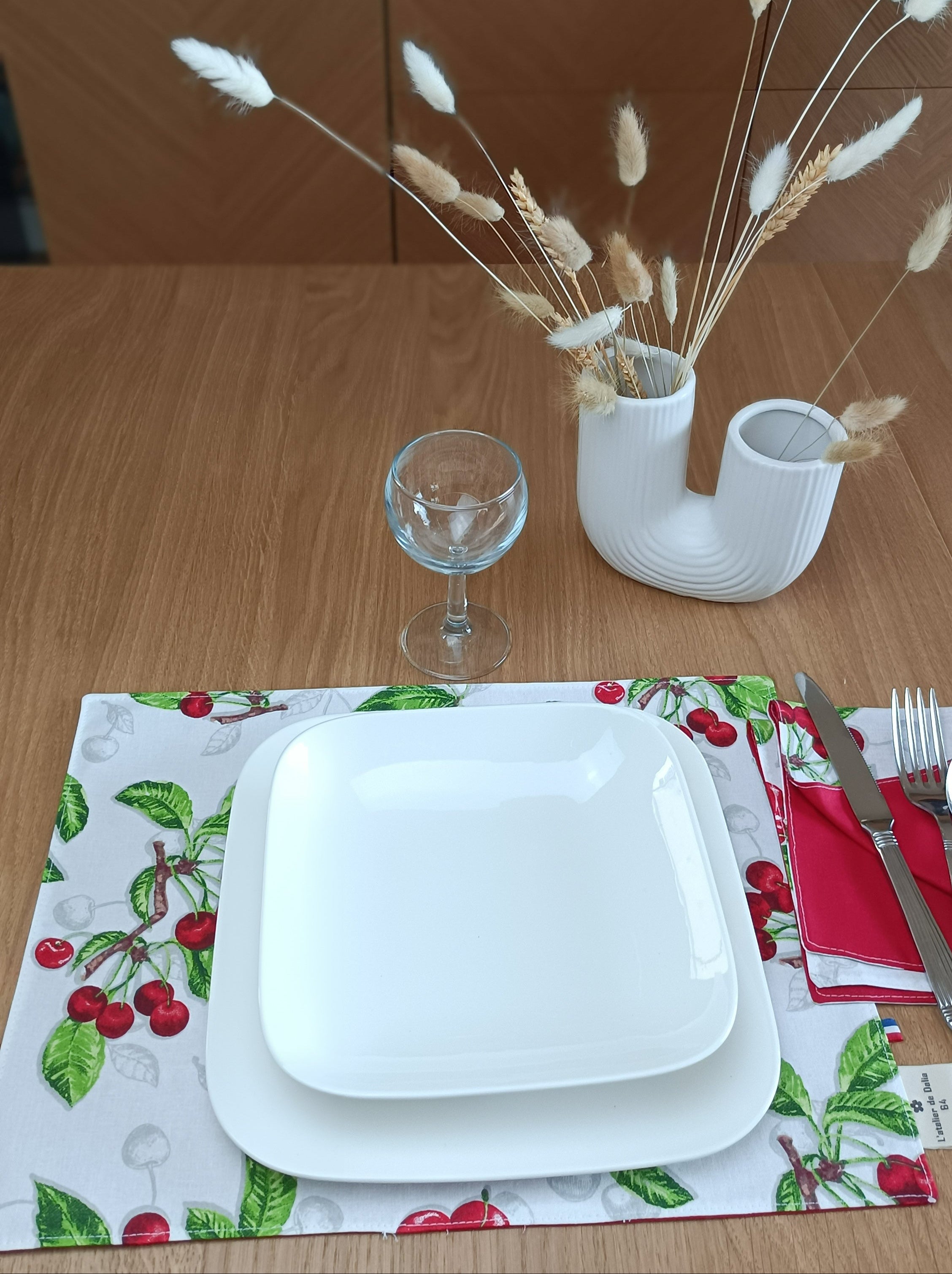 set de table lavable motif cerise