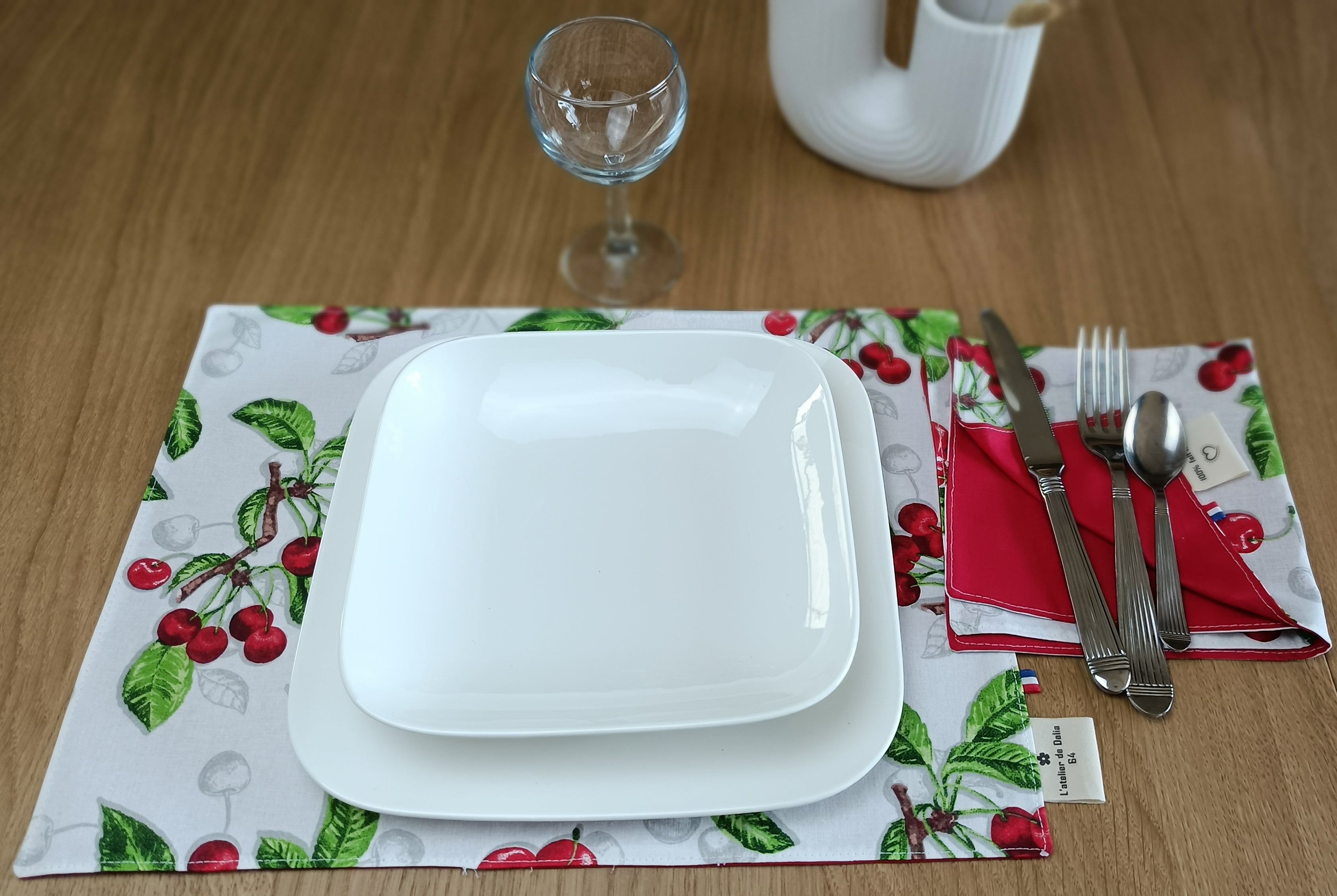 set de table lavable motif cerise