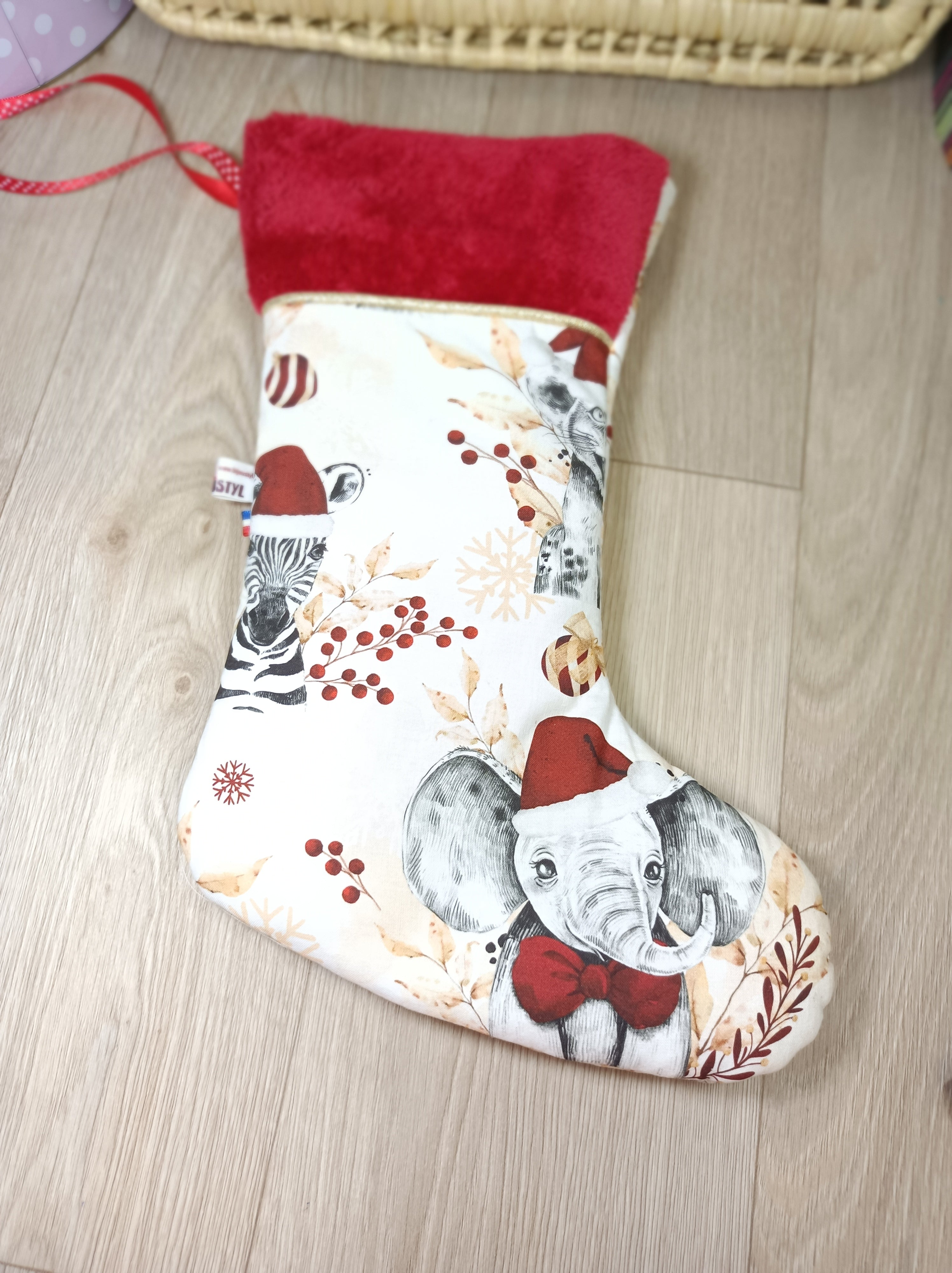 Bottes de Noël - Tissu imprimé au choix - Fourrure rouge ou blanc- Personnalisées avec du flex