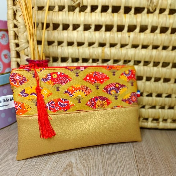Pochettes zippées en simili et tissus disponibles