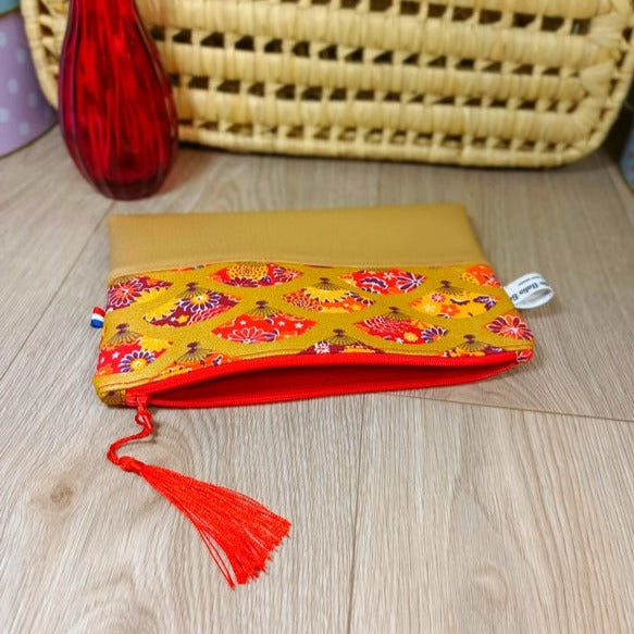 Pochettes zippées en simili et tissus disponibles