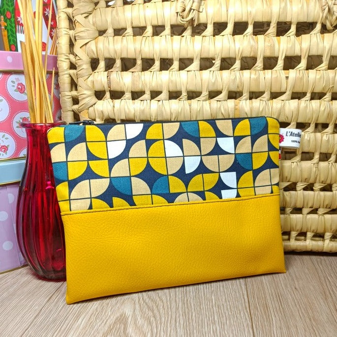 Pochettes zippées en simili et tissus disponibles
