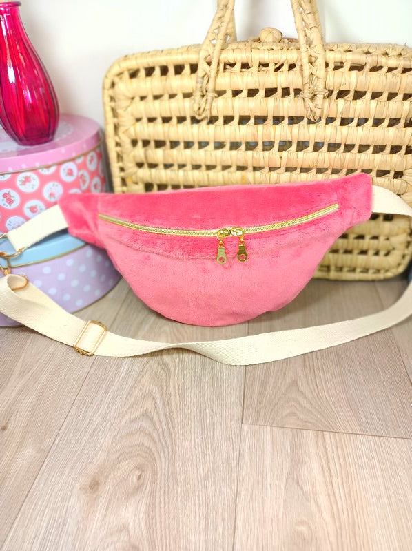 Sac banane - Collection Banana - couleur rose fraise