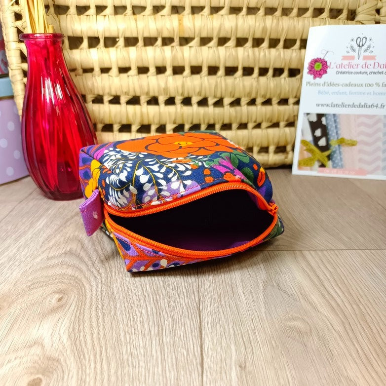Pochettes carrées zippée disponibles - Différents tissus