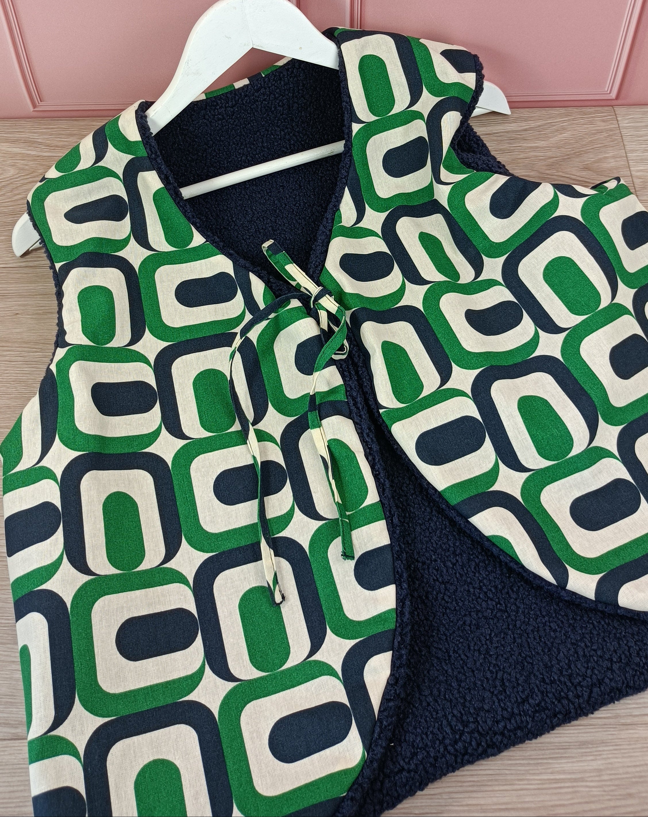 Gilet berger adultes sherpa bleu marine tissu intérieur imprimé seventies 